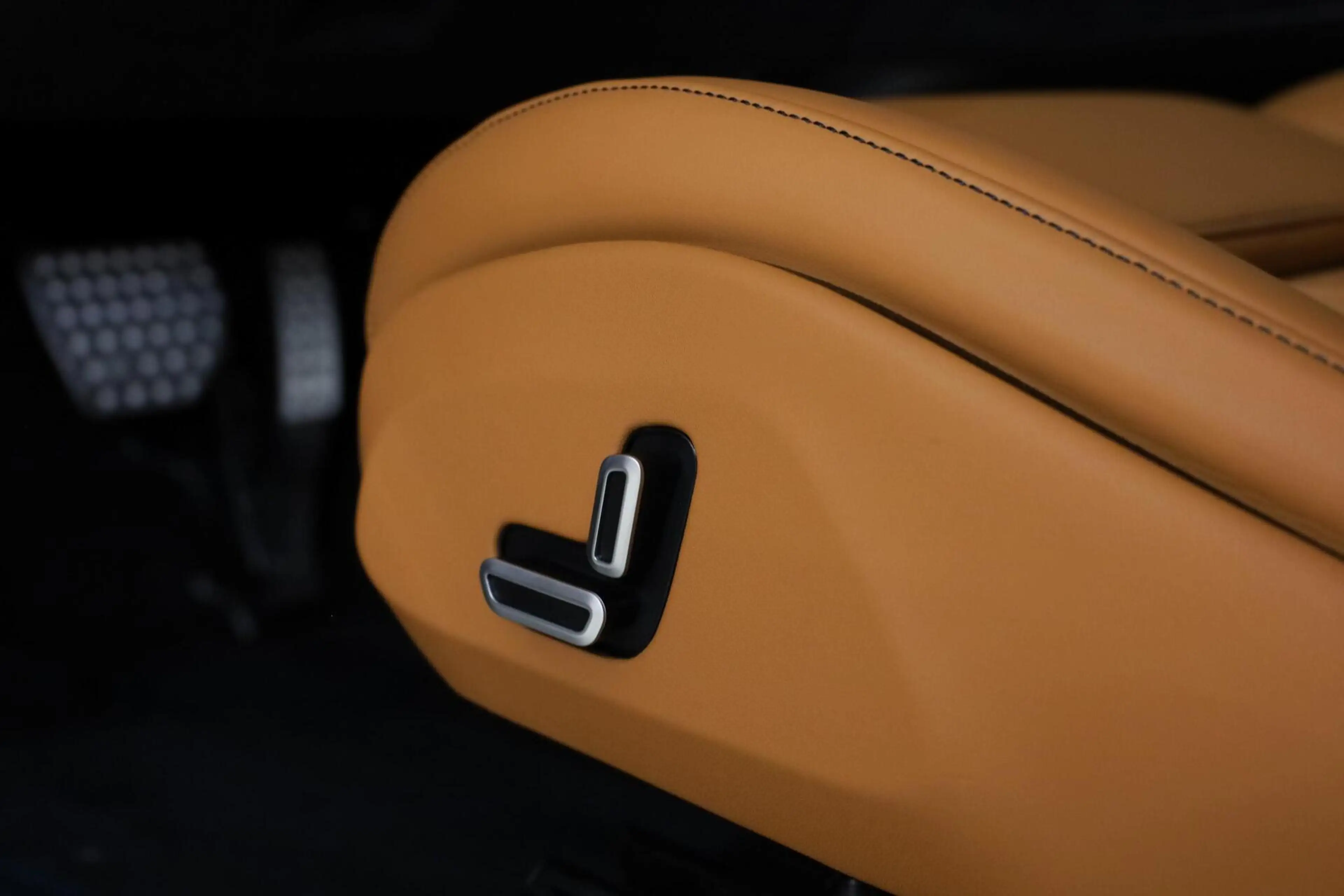 Ferrari Purosangue 6.5 V12|ADAS|Pano|Massage|Pass Display|360| — photo 36