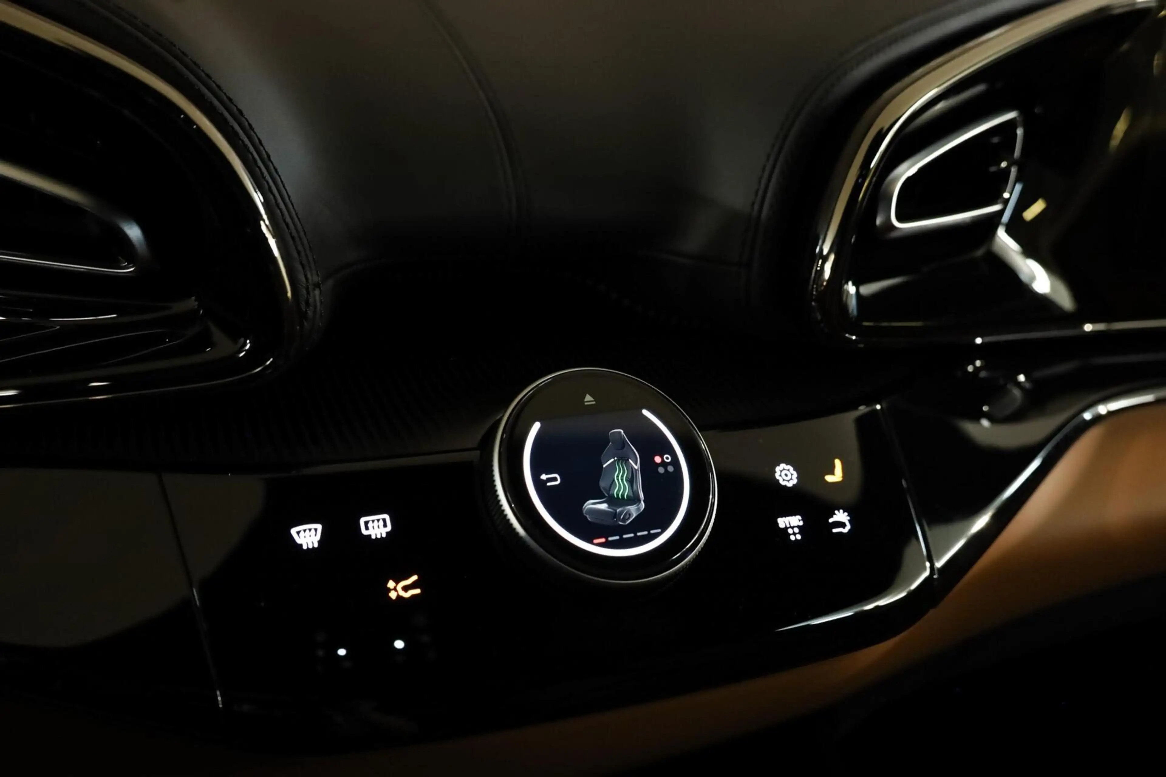 Ferrari Purosangue 6.5 V12|ADAS|Pano|Massage|Pass Display|360| — photo 18