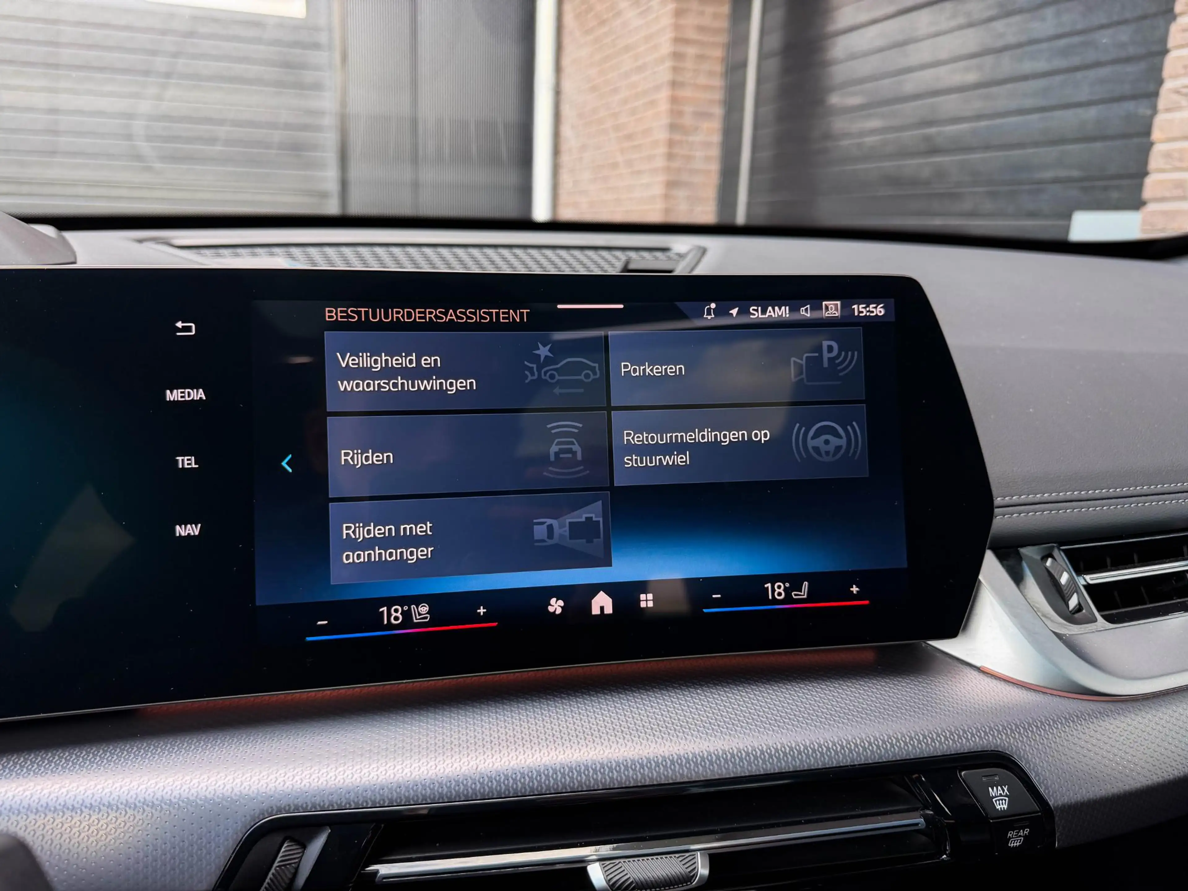 BMW X1 xDrive30e M Sport |Pano | 20"| Trekh. | Topv. | HU — photo 21