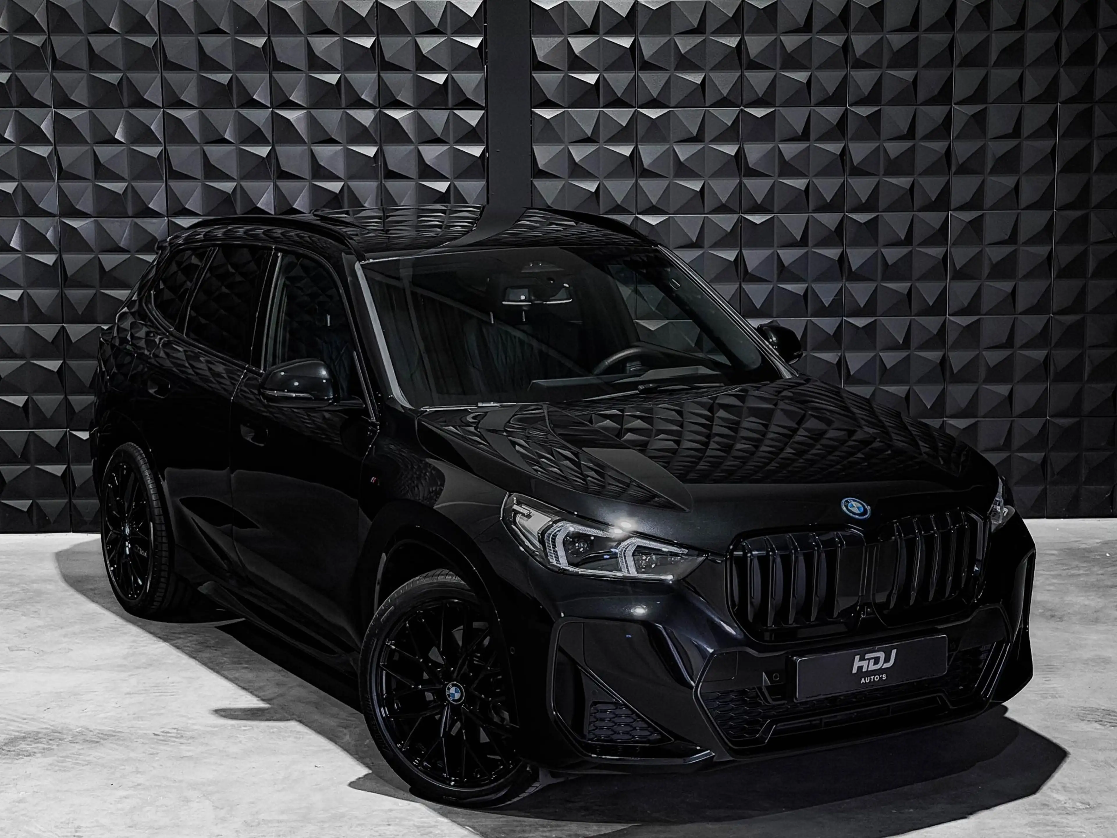 BMW X1 xDrive30e M Sport |Pano | 20"| Trekh. | Topv. | HU — photo 42