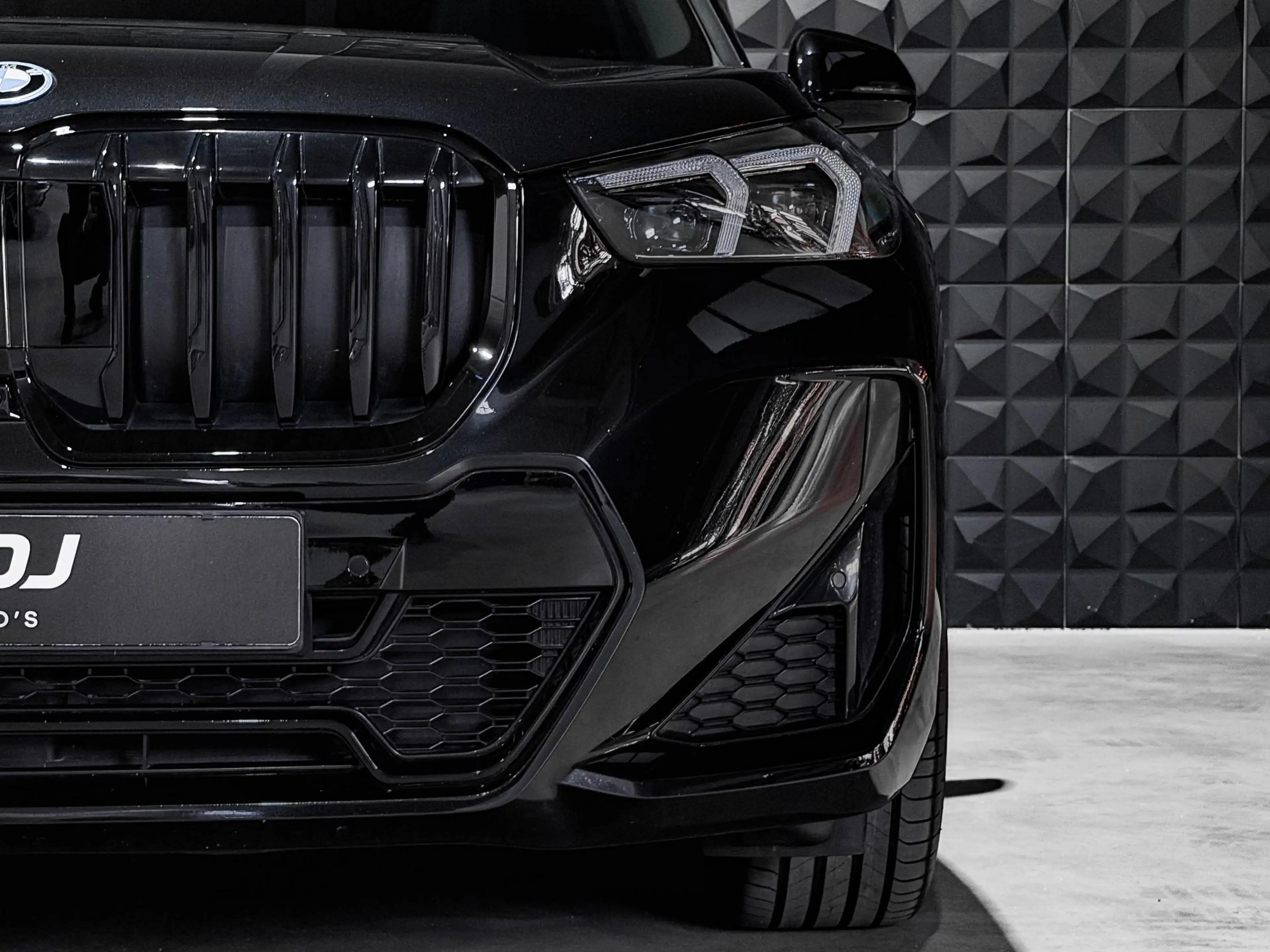 BMW X1 xDrive30e M Sport |Pano | 20"| Trekh. | Topv. | HU — photo 29
