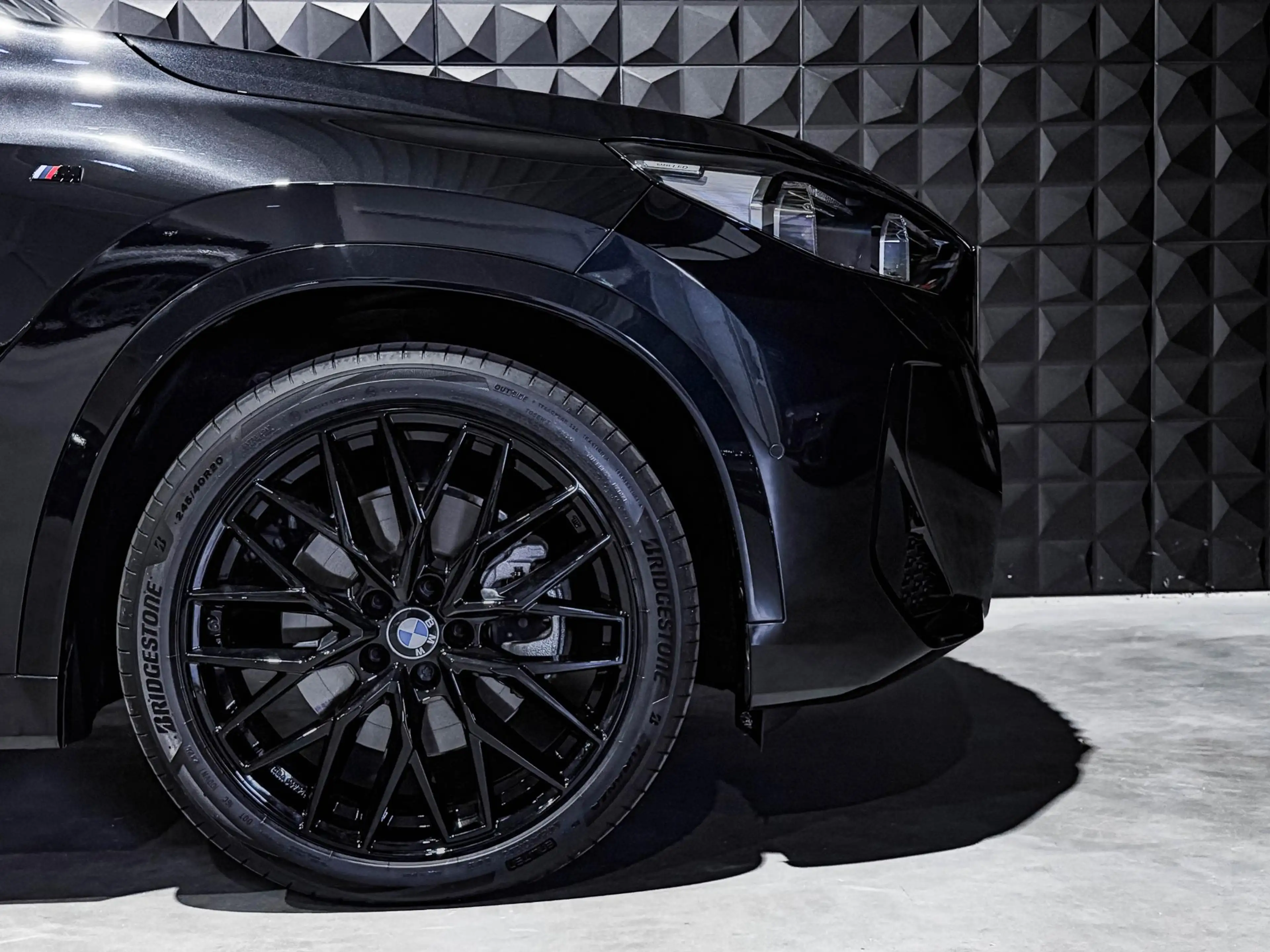 BMW X1 xDrive30e M Sport |Pano | 20"| Trekh. | Topv. | HU — photo 31