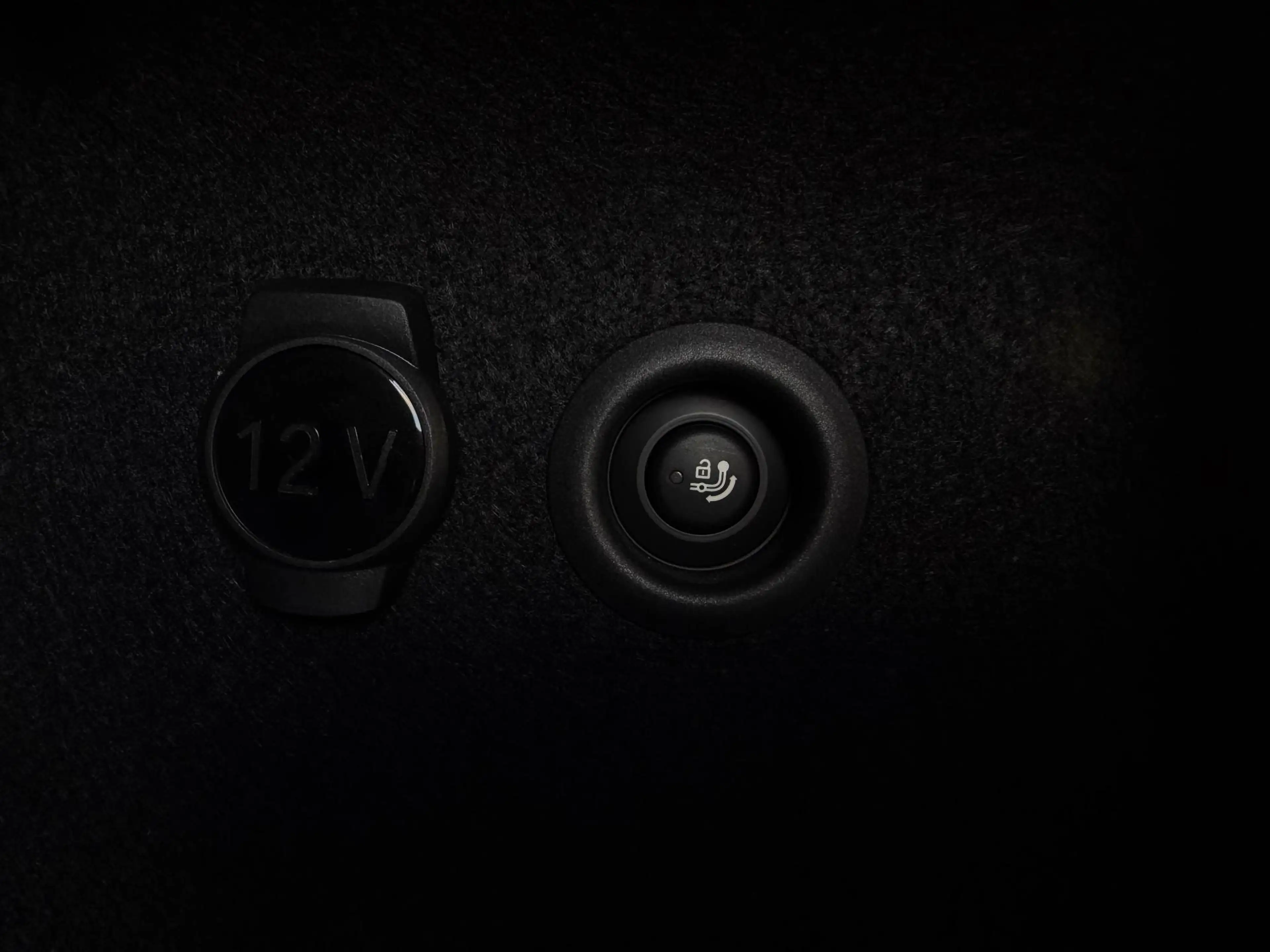 BMW X1 xDrive30e M Sport |Pano | 20"| Trekh. | Topv. | HU — photo 40