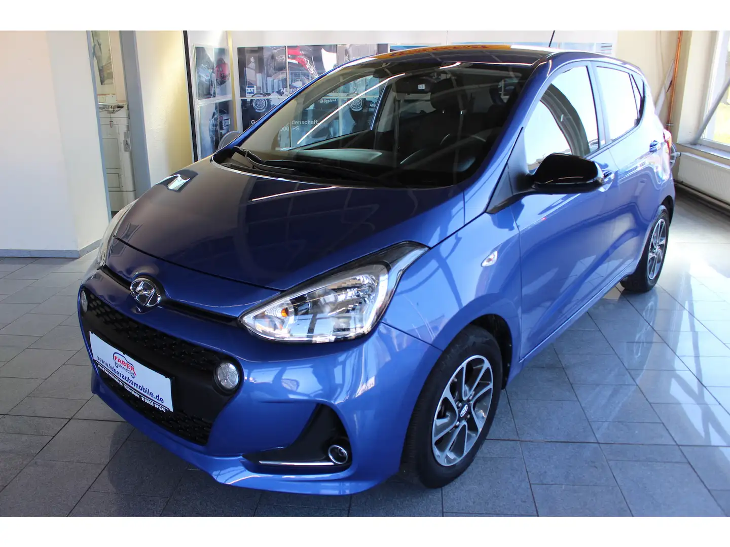 Hyundai i10 YES! Top-Ausstattung ,Nur 24540 KM Azul - 1