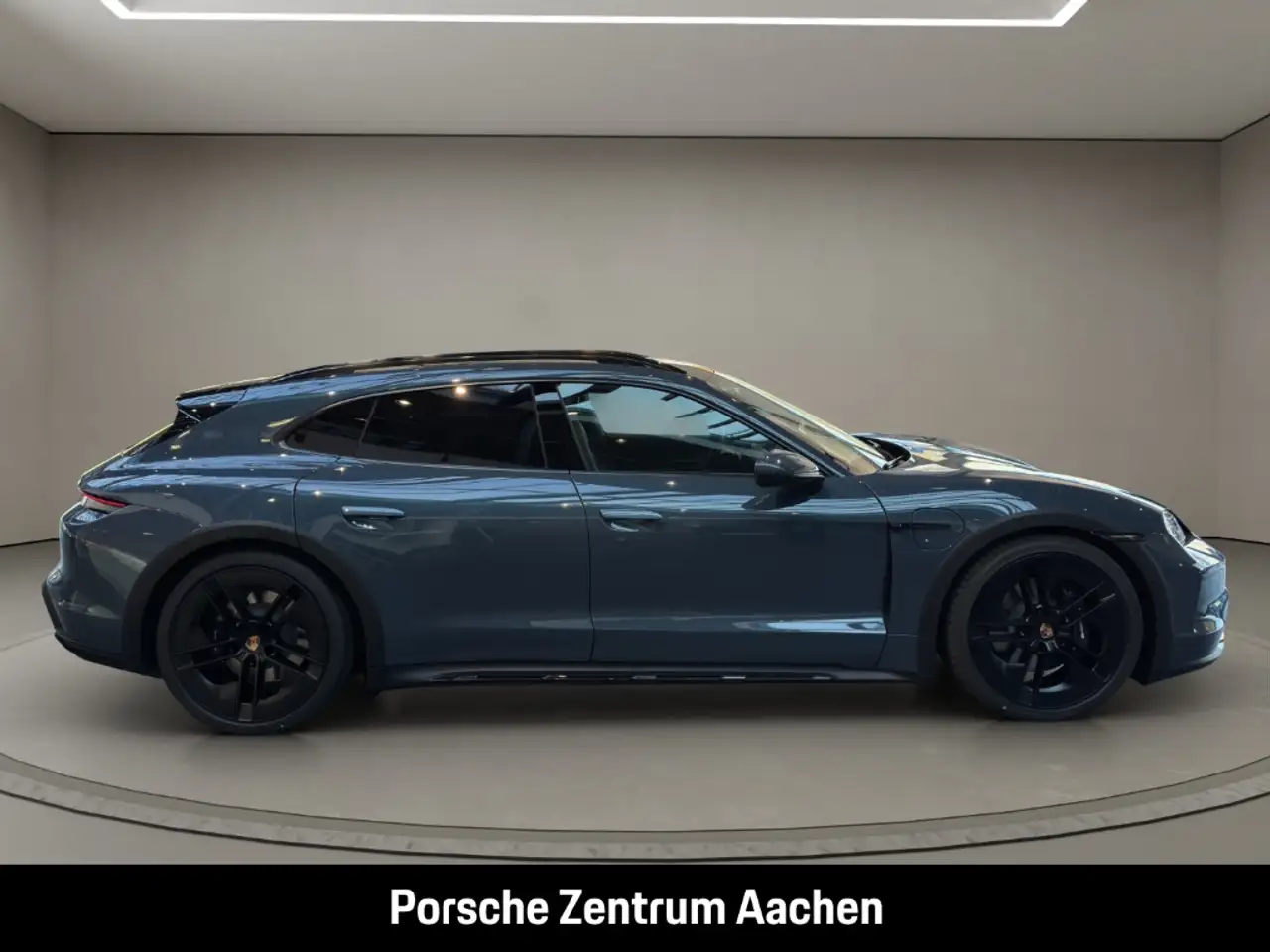 Porsche Taycan 4 Cross Turismo Surround-View BOSE 21Zoll 7