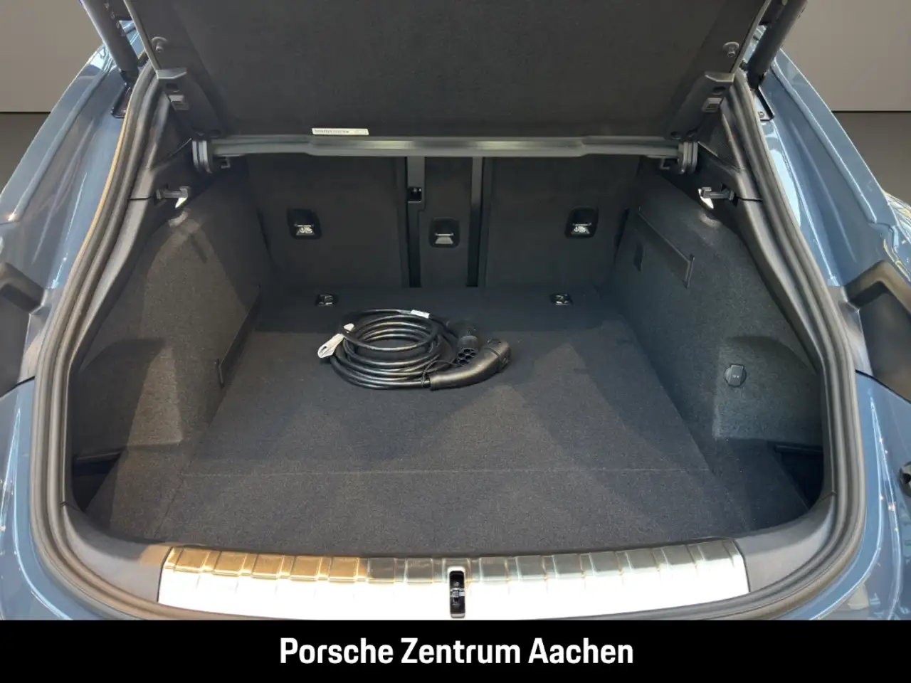 Porsche Taycan 4 Cross Turismo Surround-View BOSE 21Zoll 9