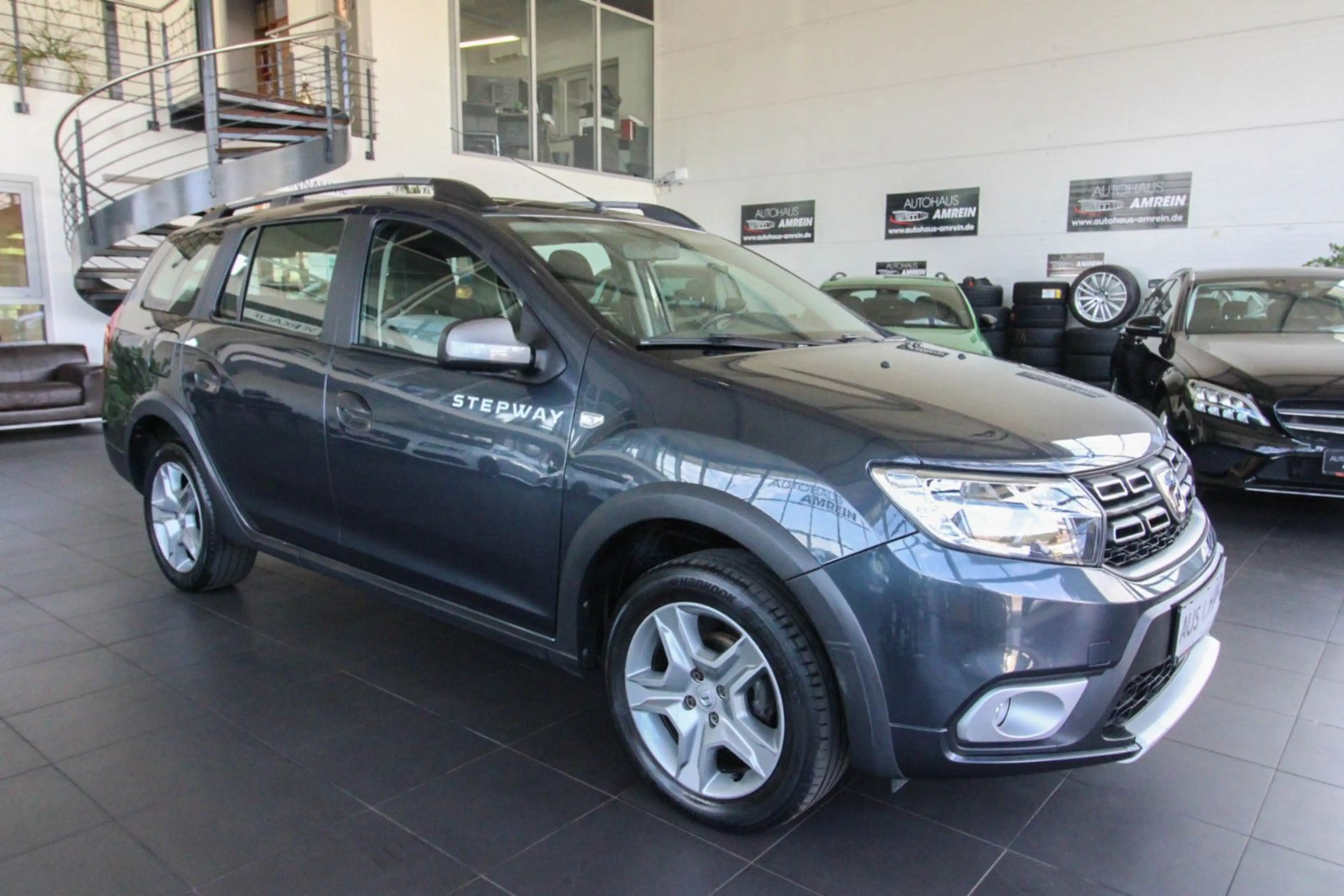 Dacia Logan Kombi Stepway/Kamera/Navi/Klima/Tempomat/ — photo 3