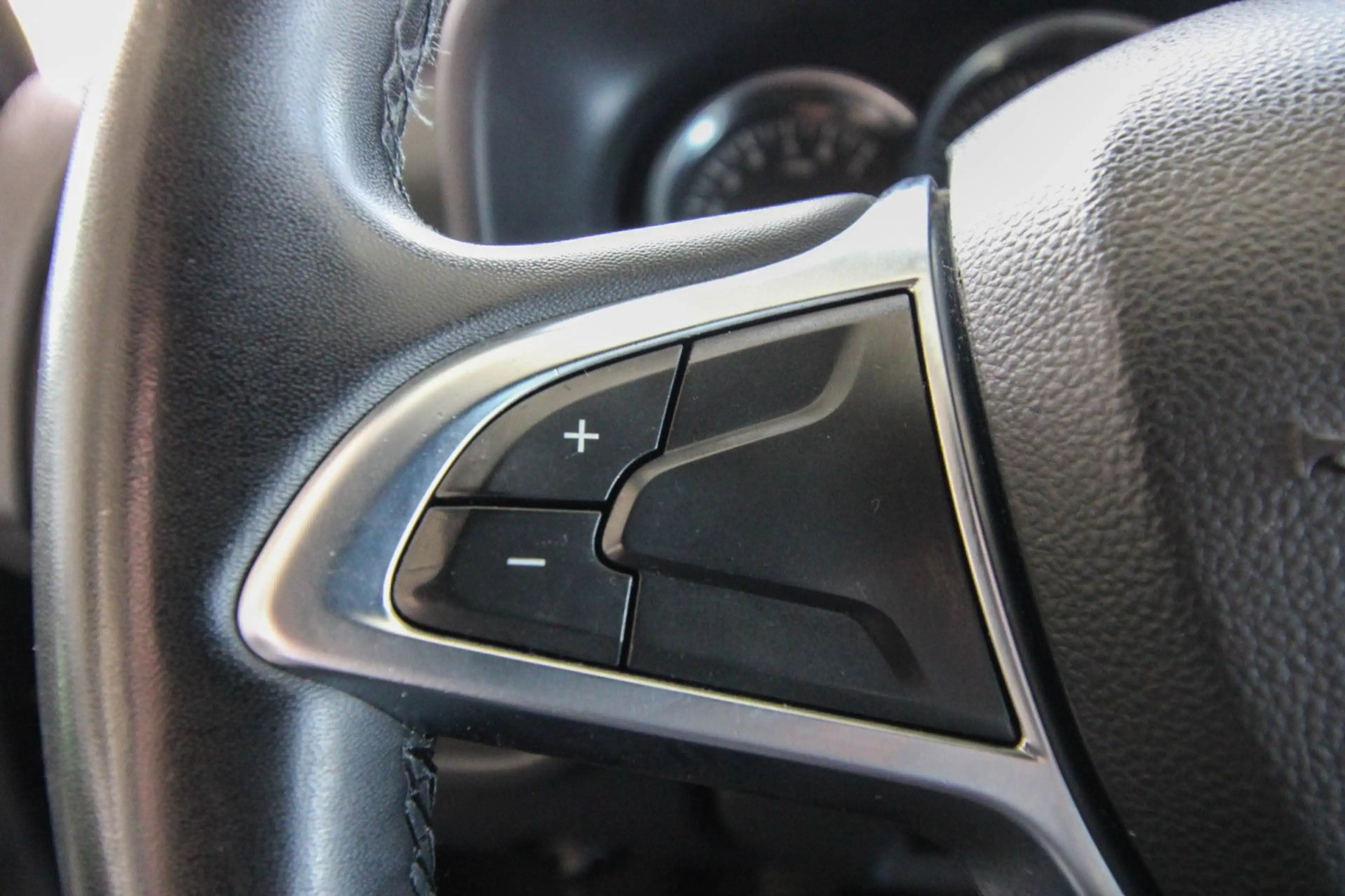 Dacia Logan Kombi Stepway/Kamera/Navi/Klima/Tempomat/ — photo 15