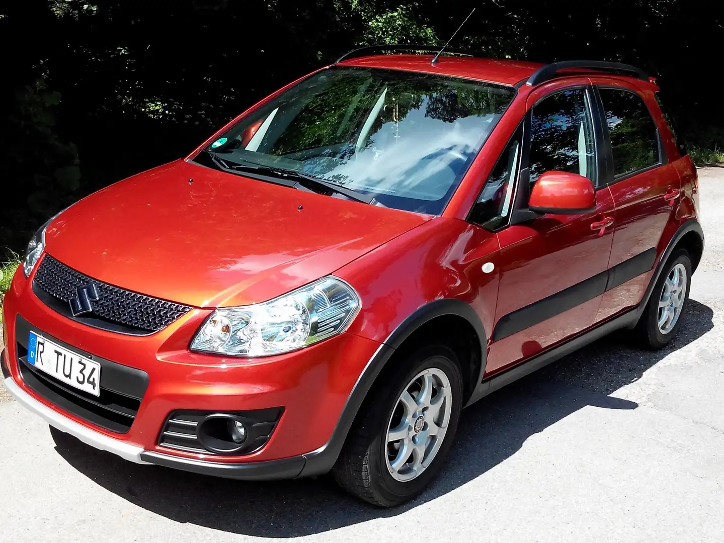 Suzuki SX4 SX4 1.6 VVT 4x4 Club Red - 1