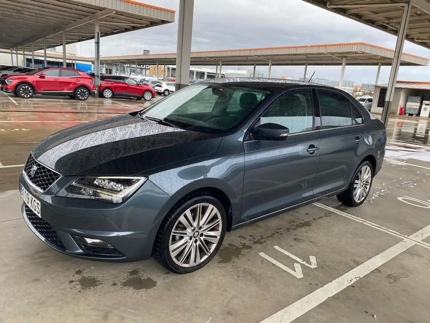 SEAT Toledo 1.0 EcoTSI S&S Xcellence Edition 110 Gris - 2