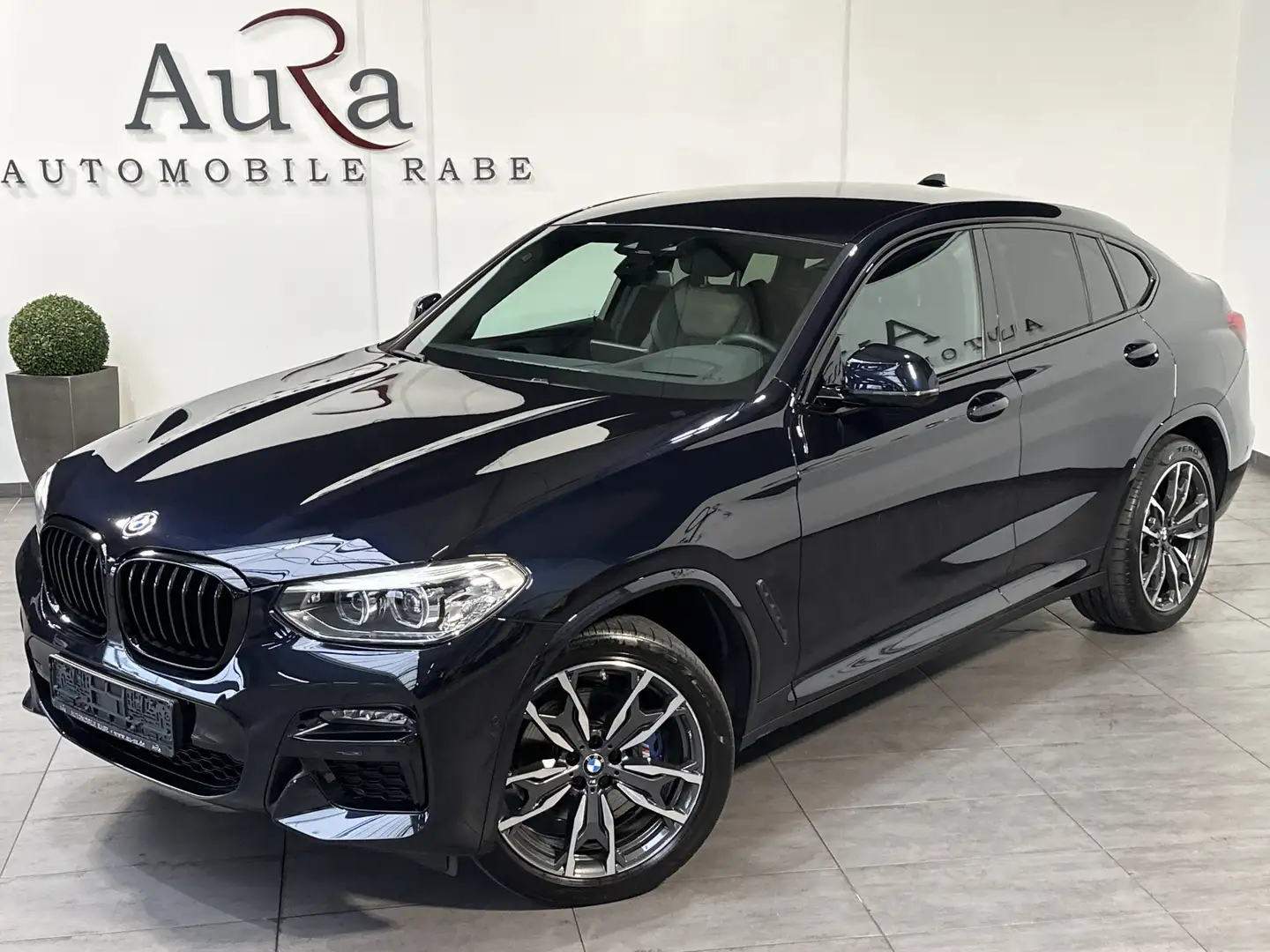 BMW X4 M NAV+LED+HEAD-UP+H&K+KAM+MEMORY+20ZO+1HD Noir - 1