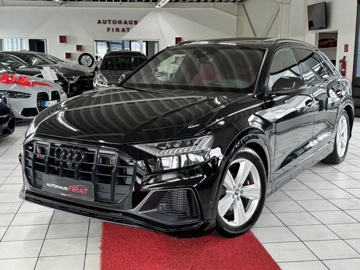 Audi SQ8 4.0 TFSI quattro PanoramaSD+360° Kamera+ACC°I Ha Noir - 1