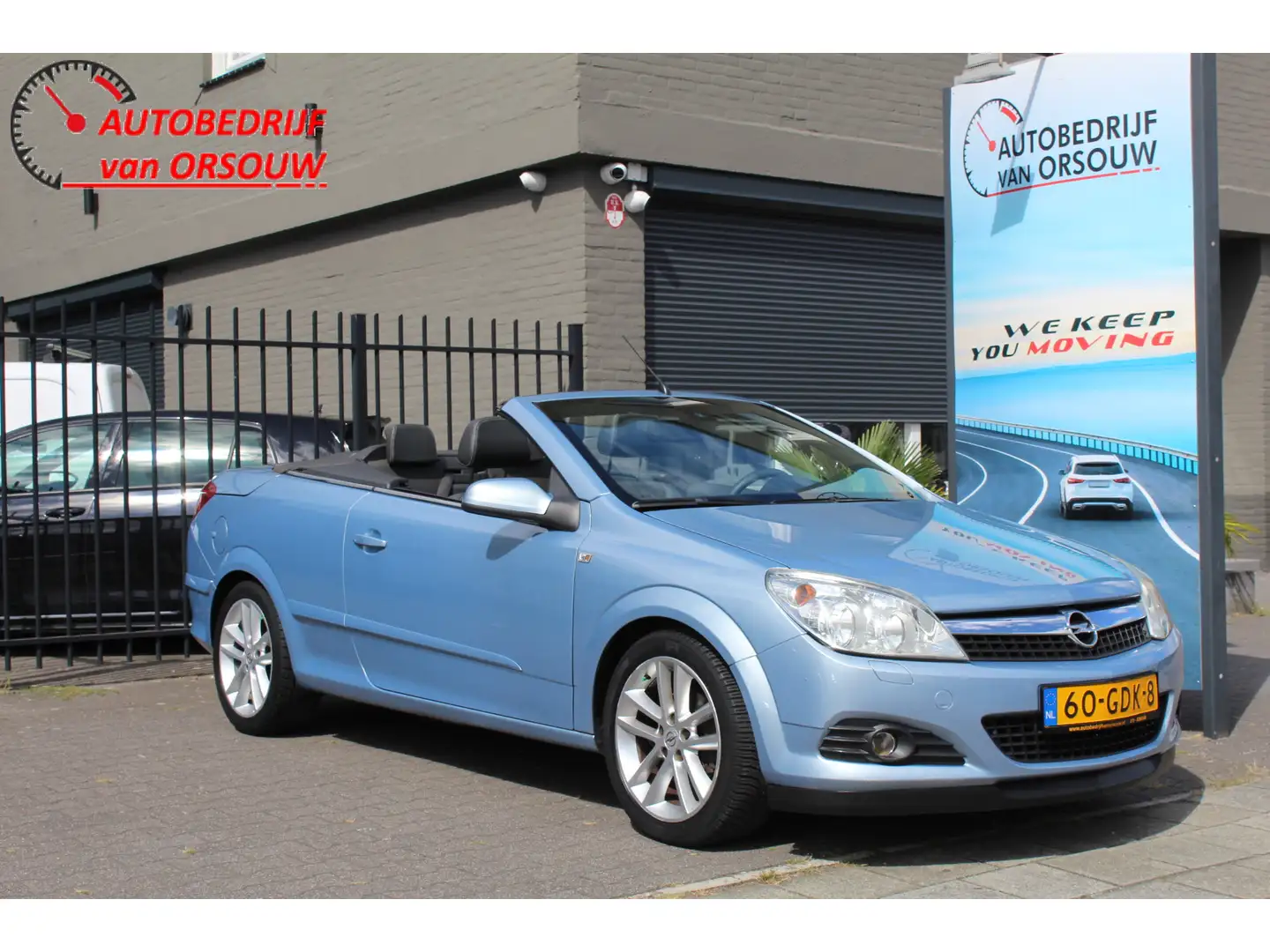 Opel Astra 1.8 TwinTop Cabriolet 125431km NAP Enjoy Airco Lmv Bleu - 1