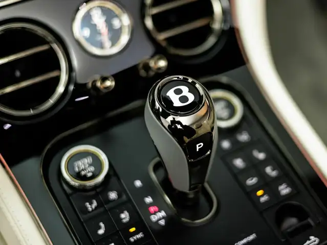 Bentley Continental GTC Speed V8 Hybrid Ansicht 31