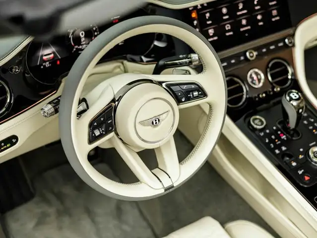 Bentley Continental GTC Speed V8 Hybrid Ansicht 23