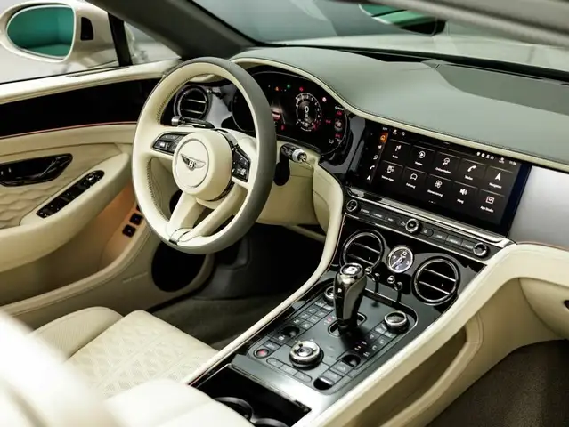 Bentley Continental GTC Speed V8 Hybrid Ansicht 35