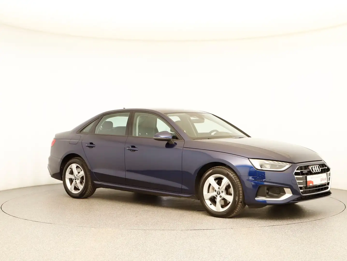 Audi A4 Limousine 40 TFSI quattro advanced Blau - 2