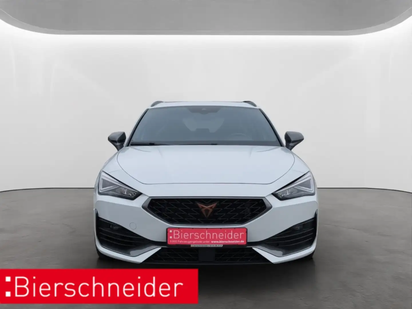 CUPRA Leon Sportstourer 2.0 TSI DSG 4Drive VZ Weiß - 2
