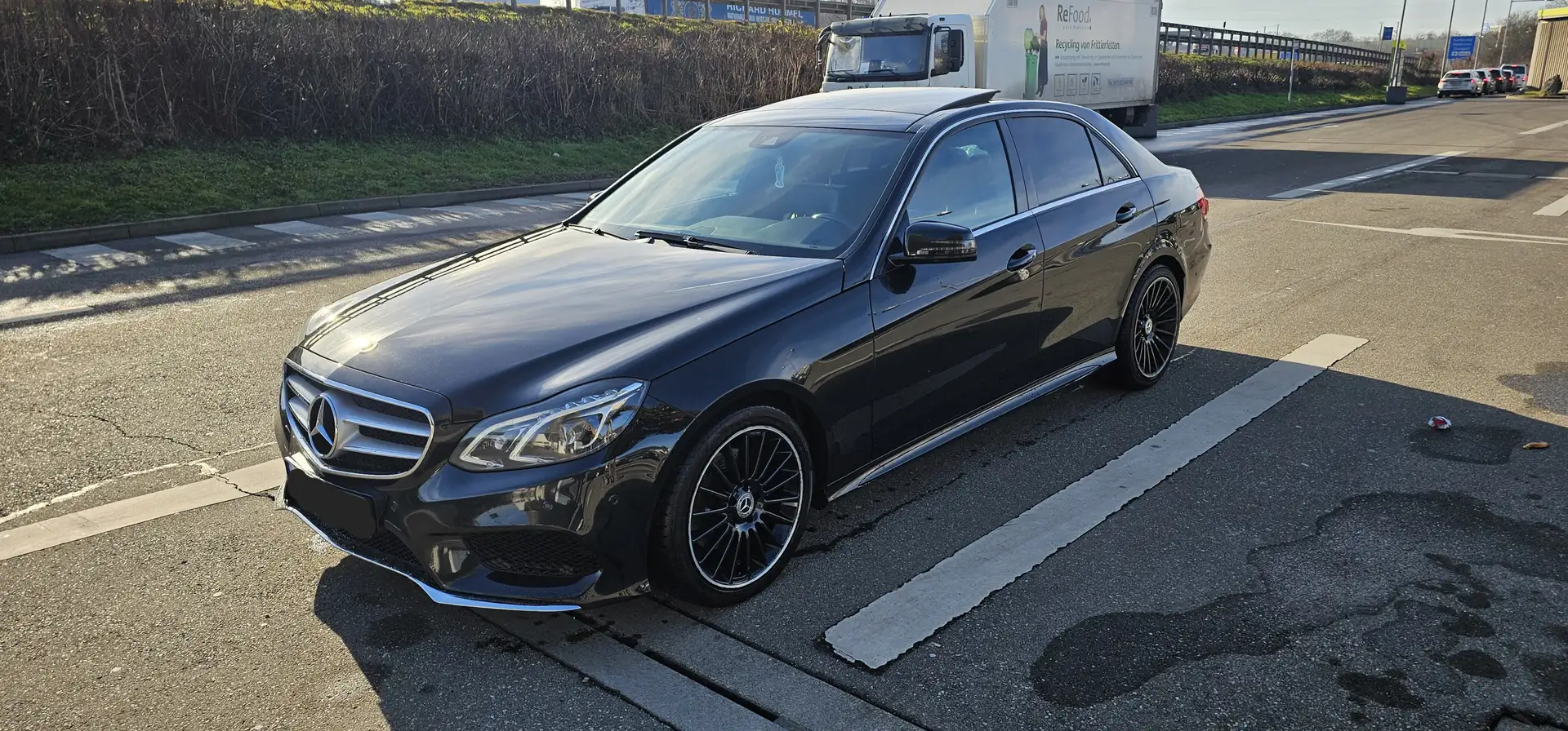 Mercedes-Benz E 220 E-Klasse Diesel CDI Schwarz - 1