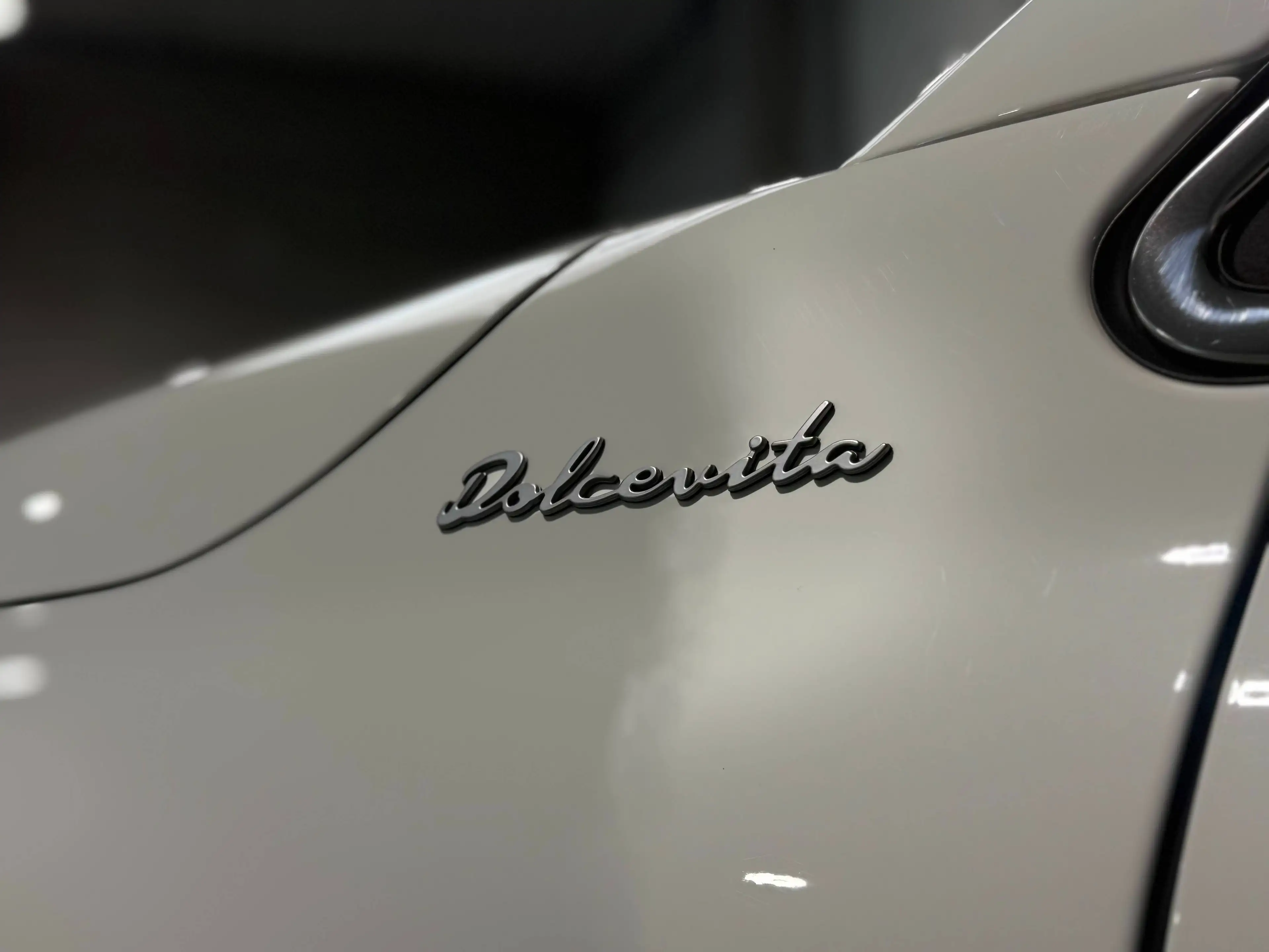 Fiat 500X Dolcevita 1.5 Hybrid Sport, Camera de recul, GPS, Sièges en cuir — photo 9