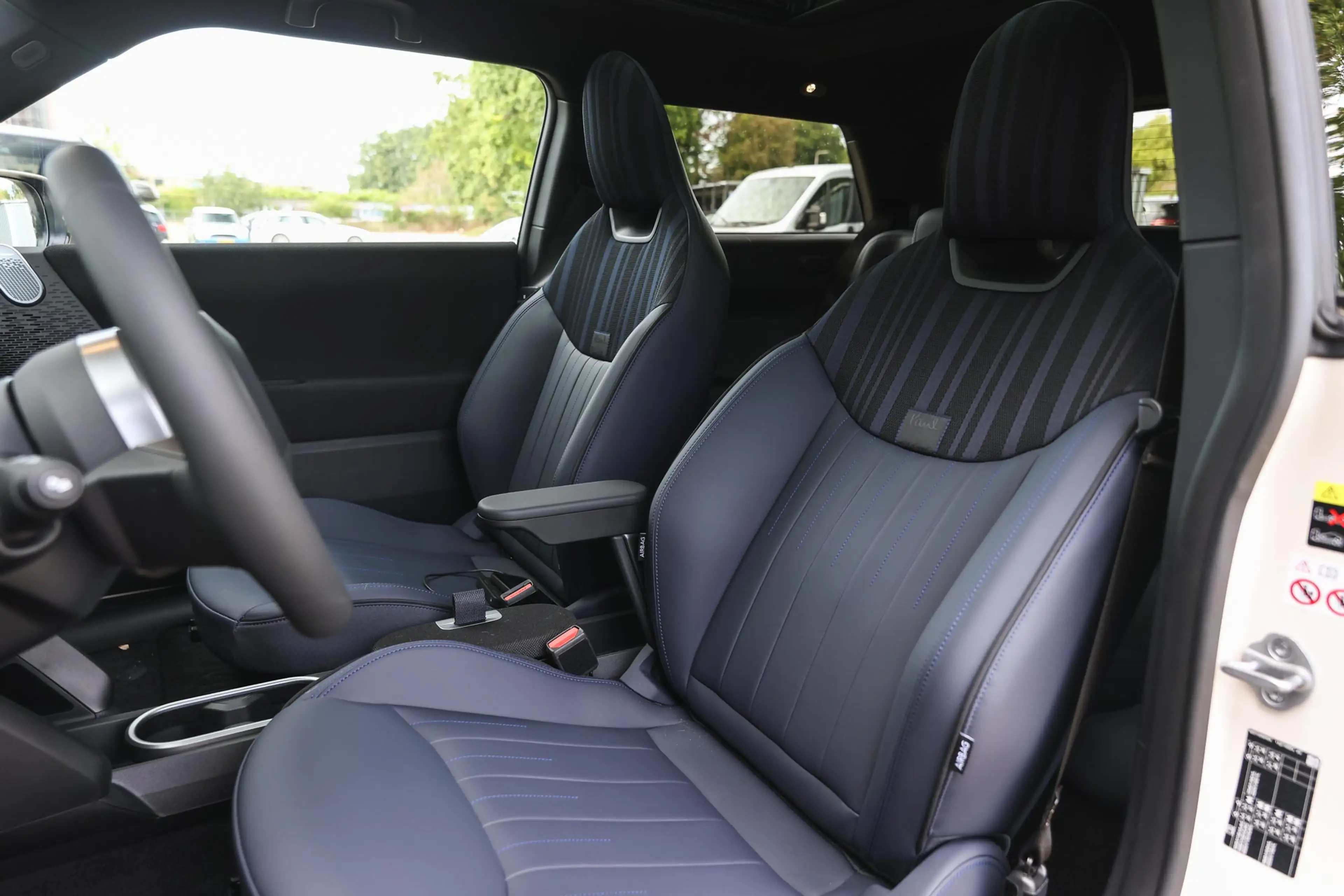 MINI Cooper E Hatchback / Panoramadak / JCW Sportstoelen / Comfo — photo 9