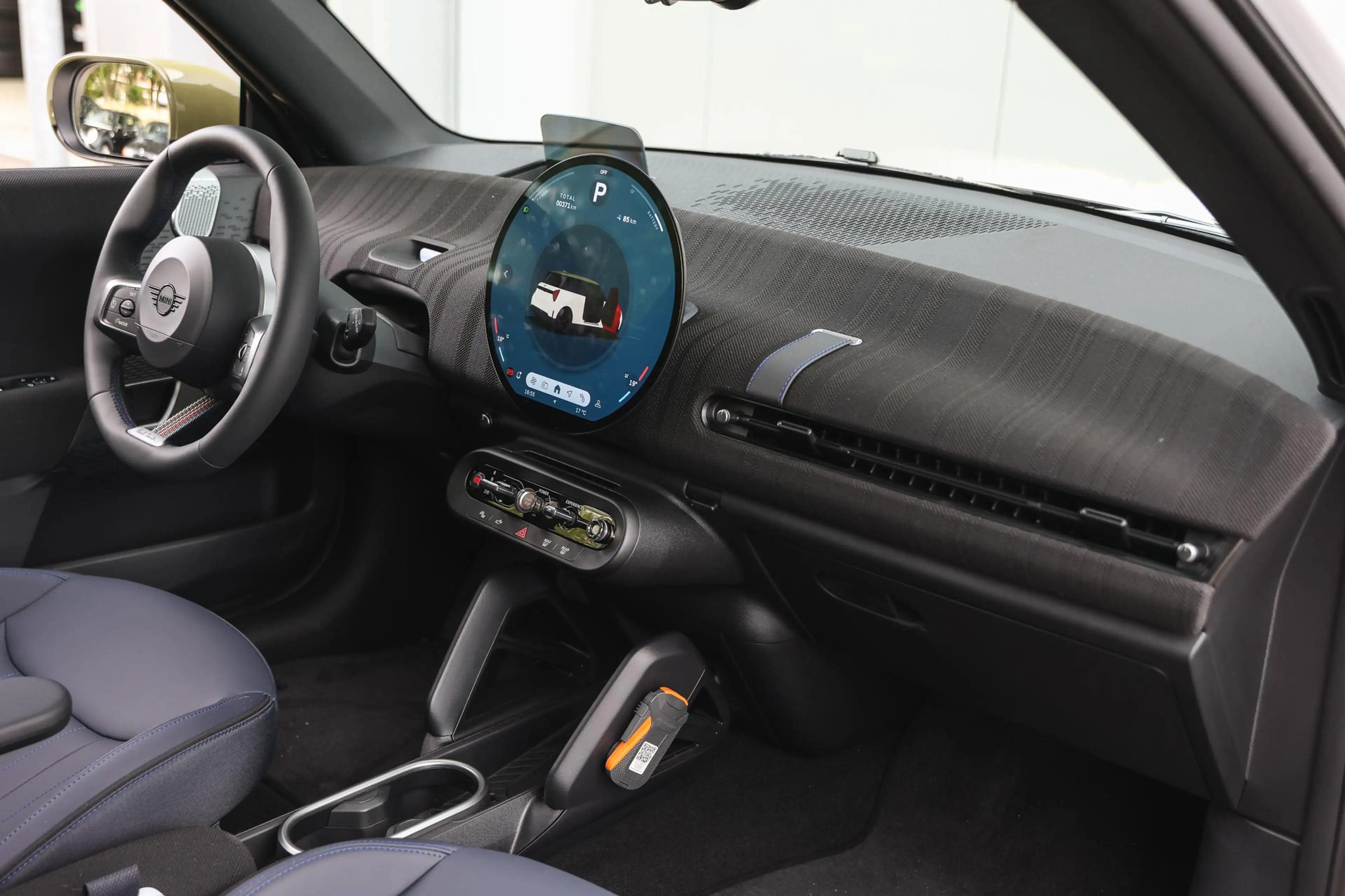 MINI Cooper E Hatchback / Panoramadak / JCW Sportstoelen / Comfo — photo 10