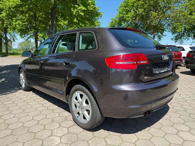 Audi A3 DSG Sportback 1.4 TFSI LED Bi-Xenon - Bild 4