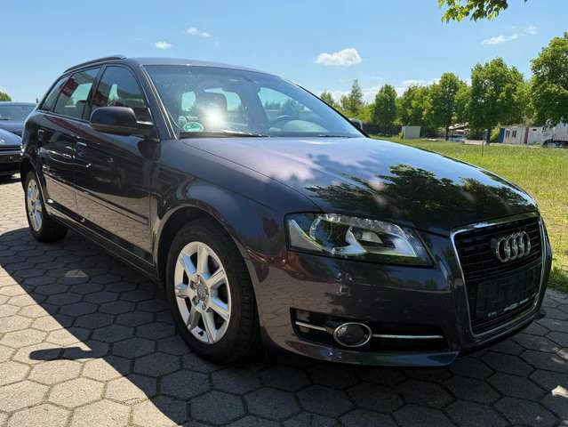 Audi A3 DSG Sportback 1.4 TFSI LED Bi-Xenon - Bild 2