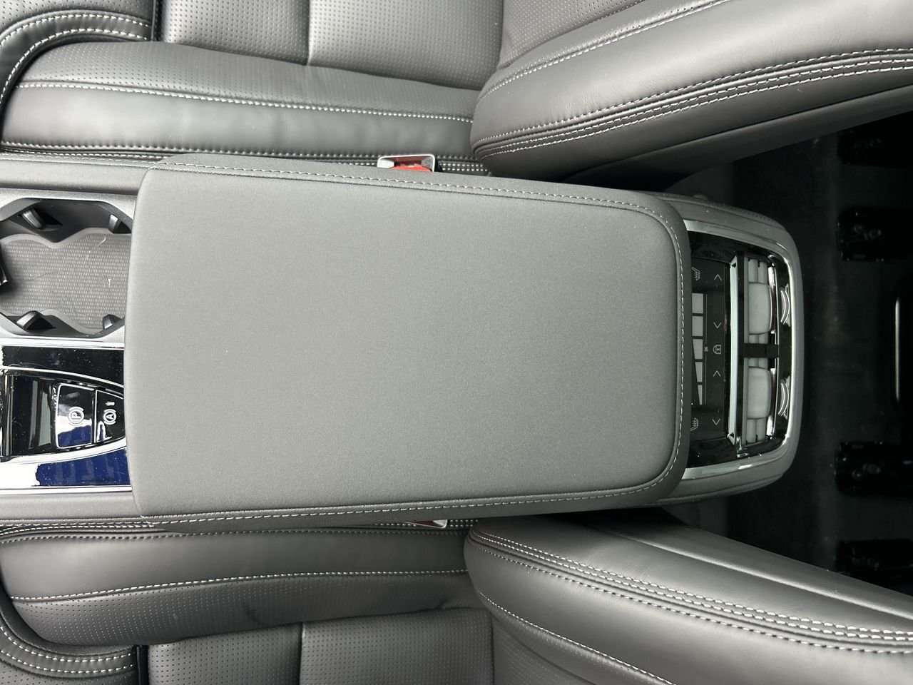 2026 Volvo XC90 Ultra 7-Seater (Dark Theme) Protection Package | H thumb 29