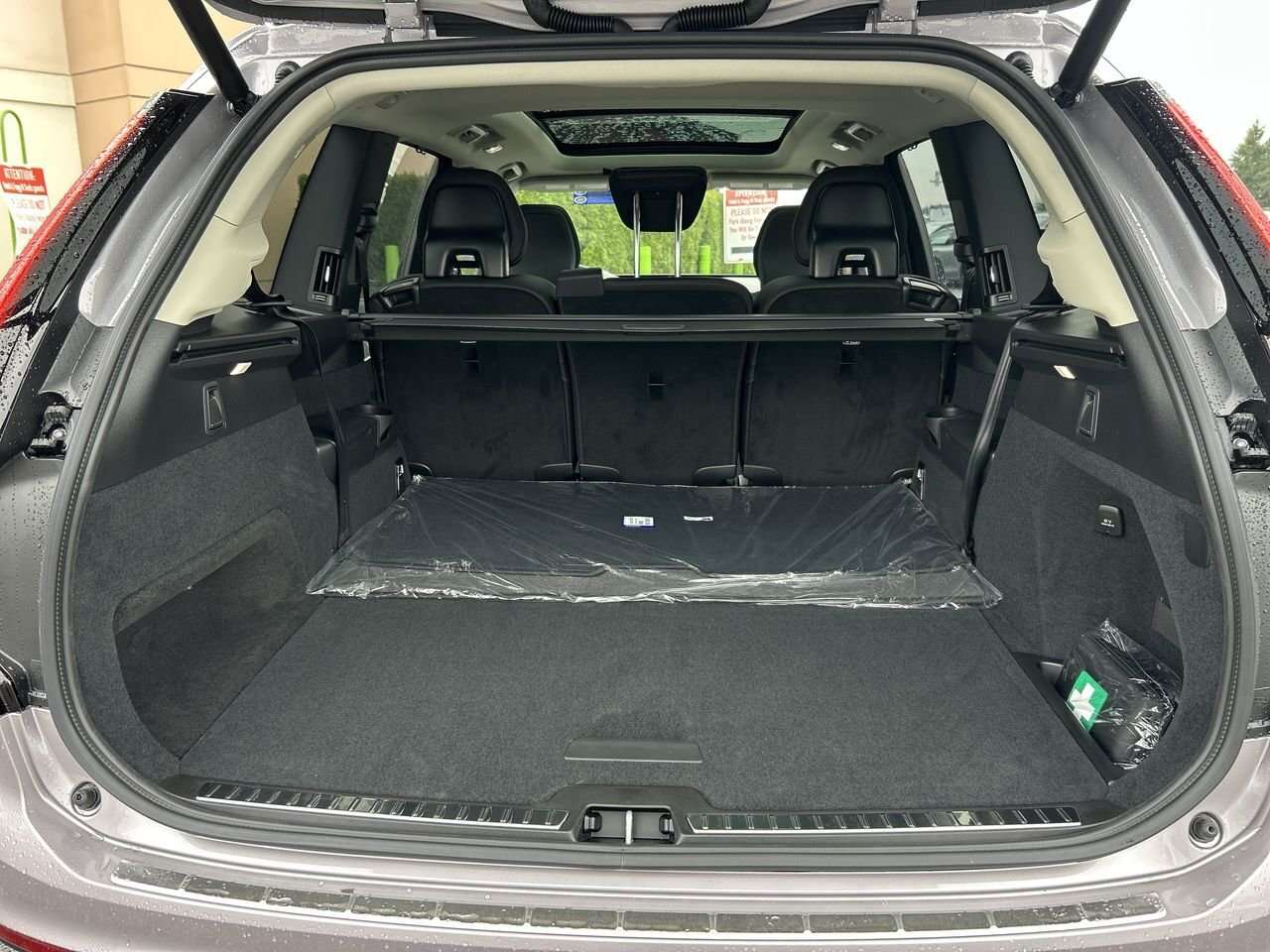 2026 Volvo XC90 Ultra 7-Seater (Dark Theme) Protection Package | H thumb 32