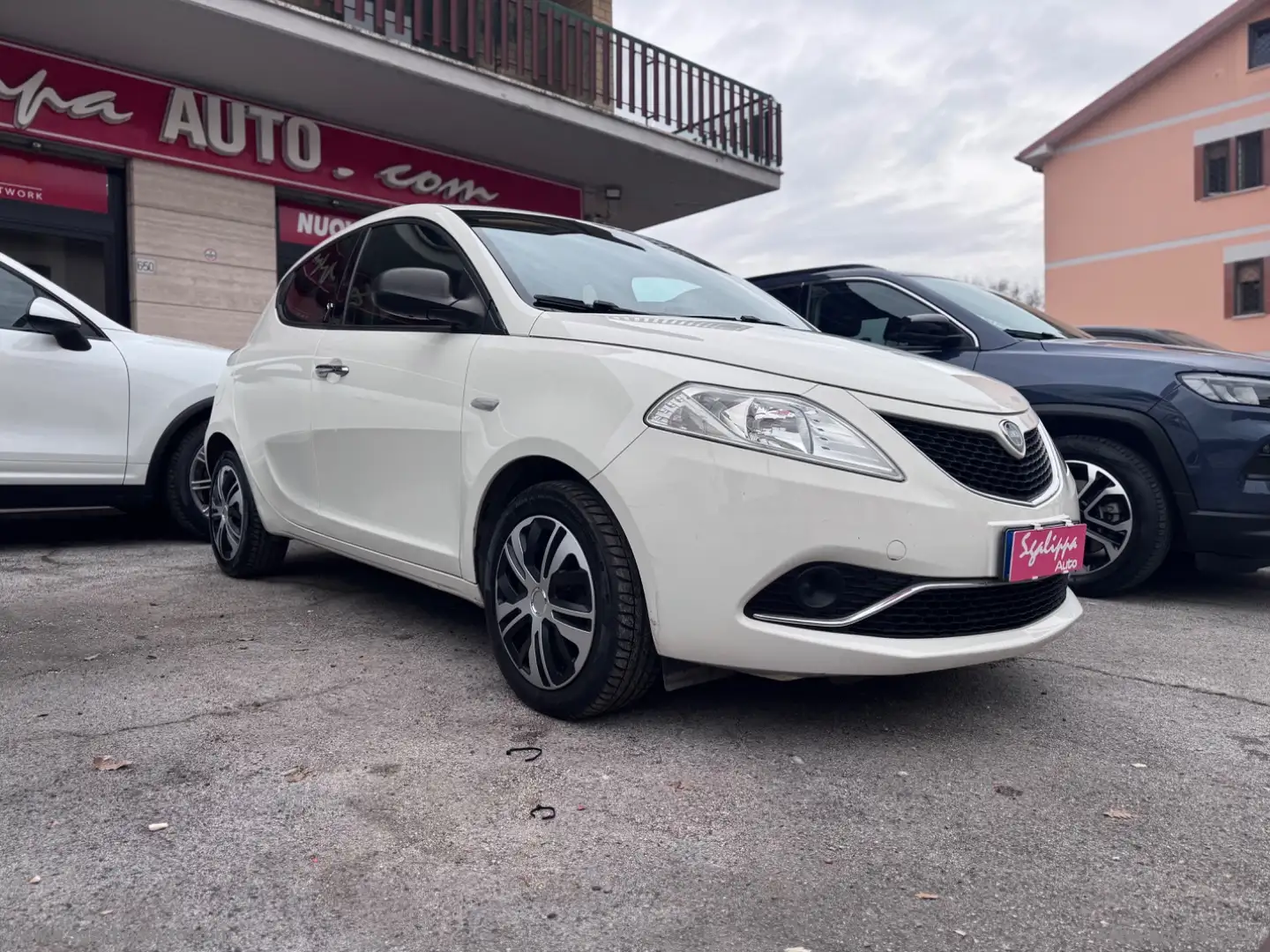 Lancia Ypsilon 1.2 69 CV 5p. Silver Bianco - 1
