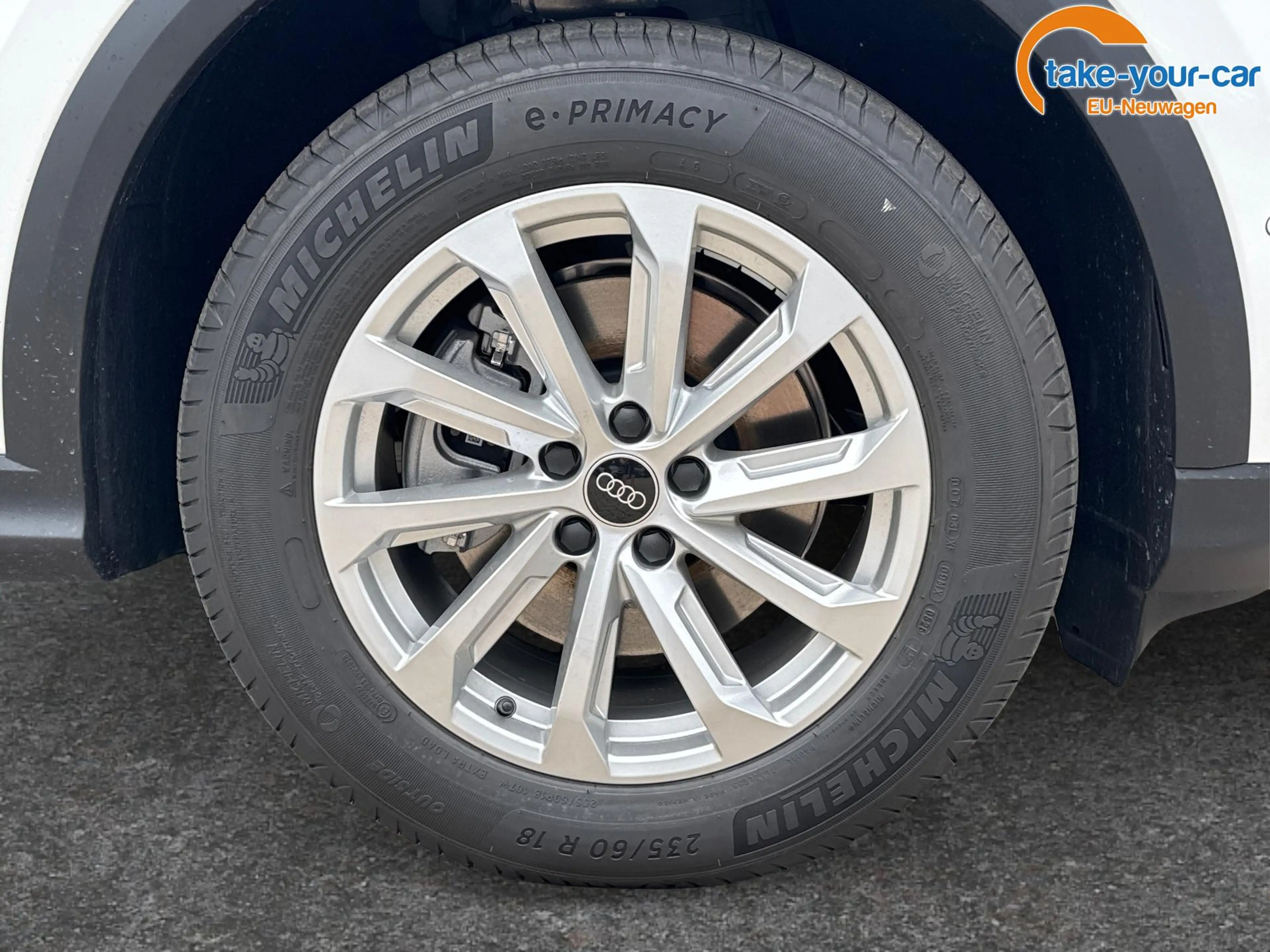 Audi Q5 QUATTRO+NAVI+KAMERA+AHK+SHZ+PDC+ACC TDI Quattro... — photo 12