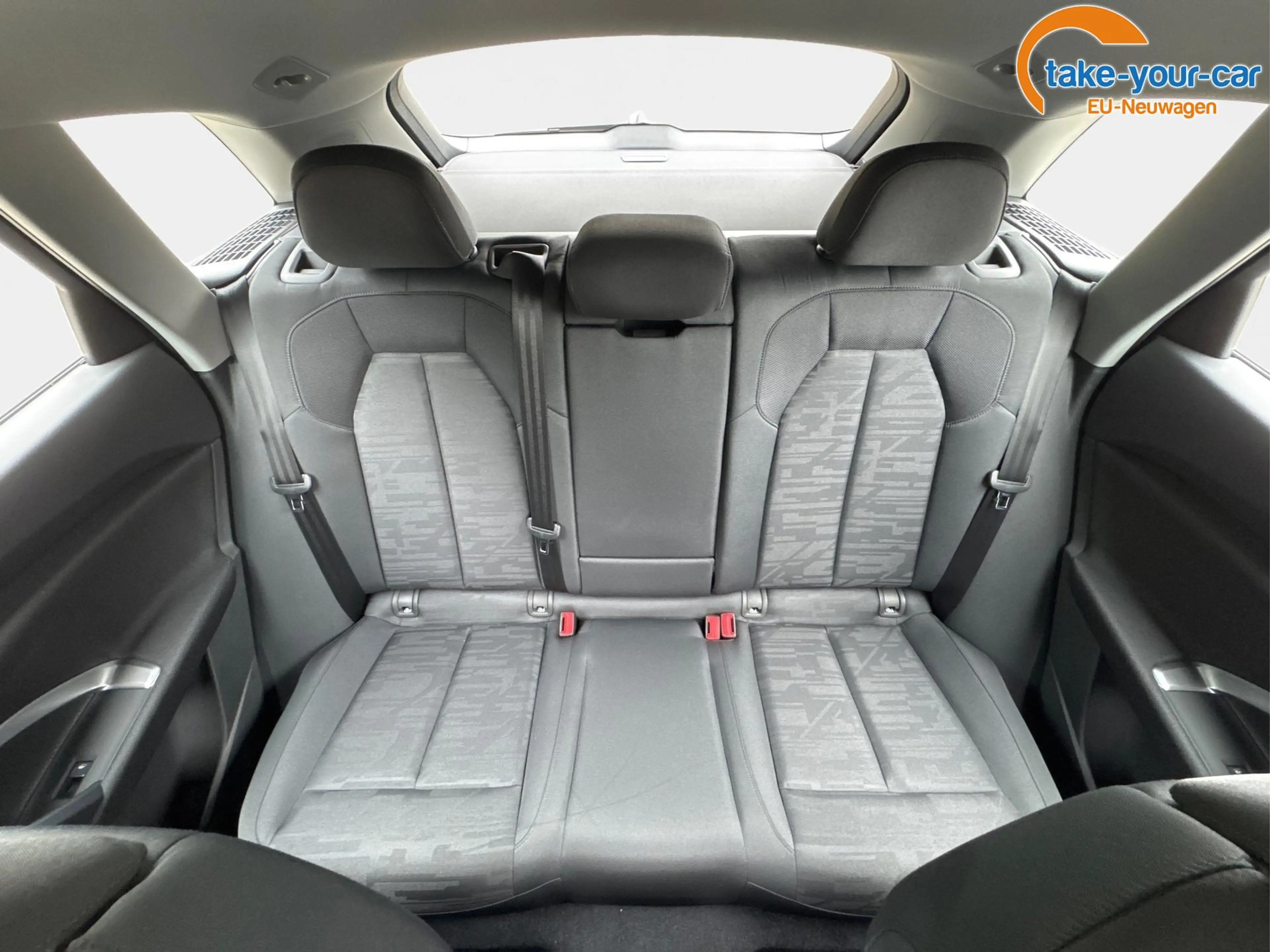 Audi Q5 QUATTRO+NAVI+KAMERA+AHK+SHZ+PDC+ACC TDI Quattro... — photo 31