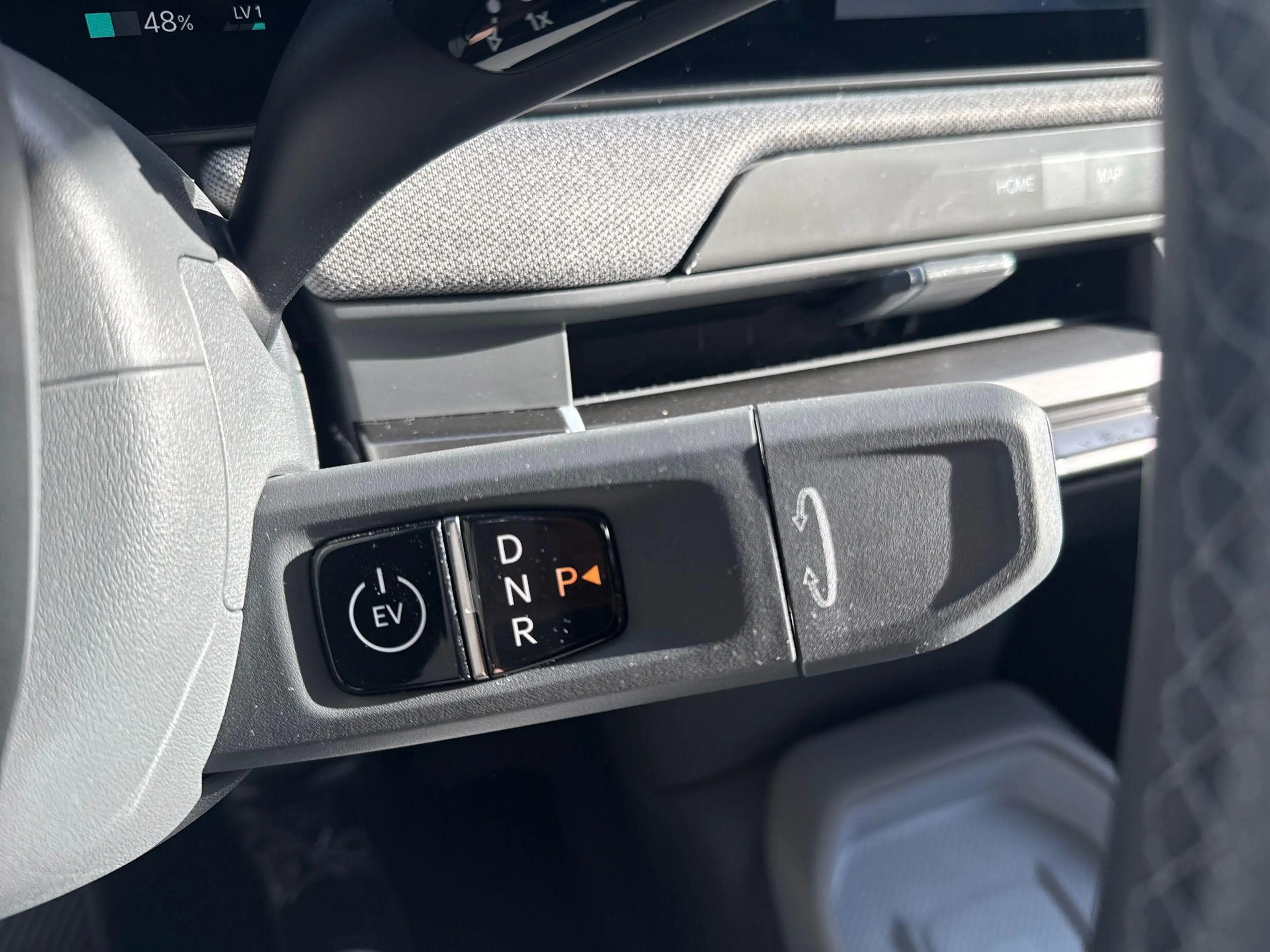 Kia EV3 Plus Advanced 58.3 kWh | STOEL EN STUURVERWARMING — photo 15