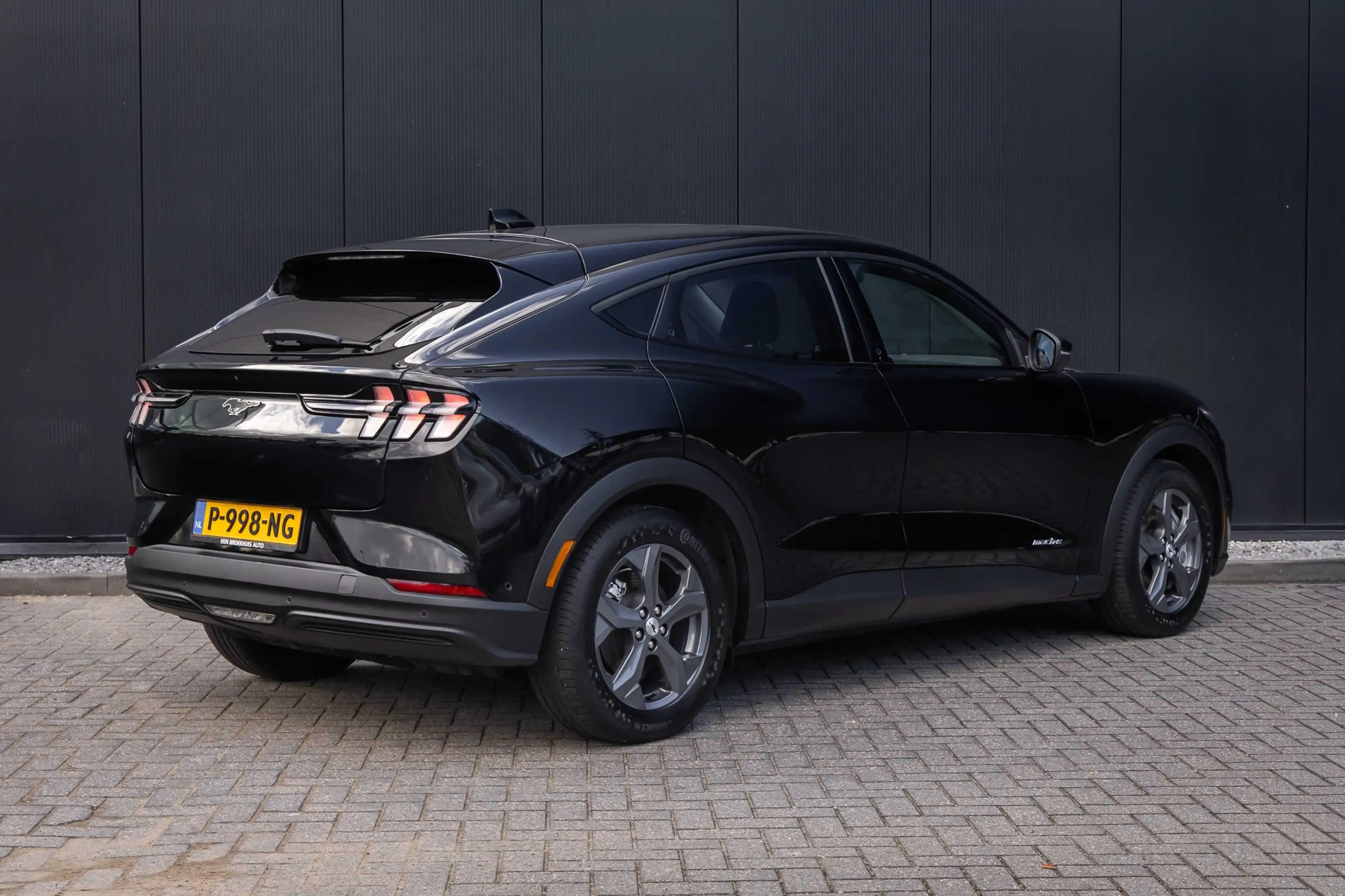 Ford Mustang Mach-E RWD 75 kWh | 360-camera | B&O Audio | Leder | Tech — photo 2