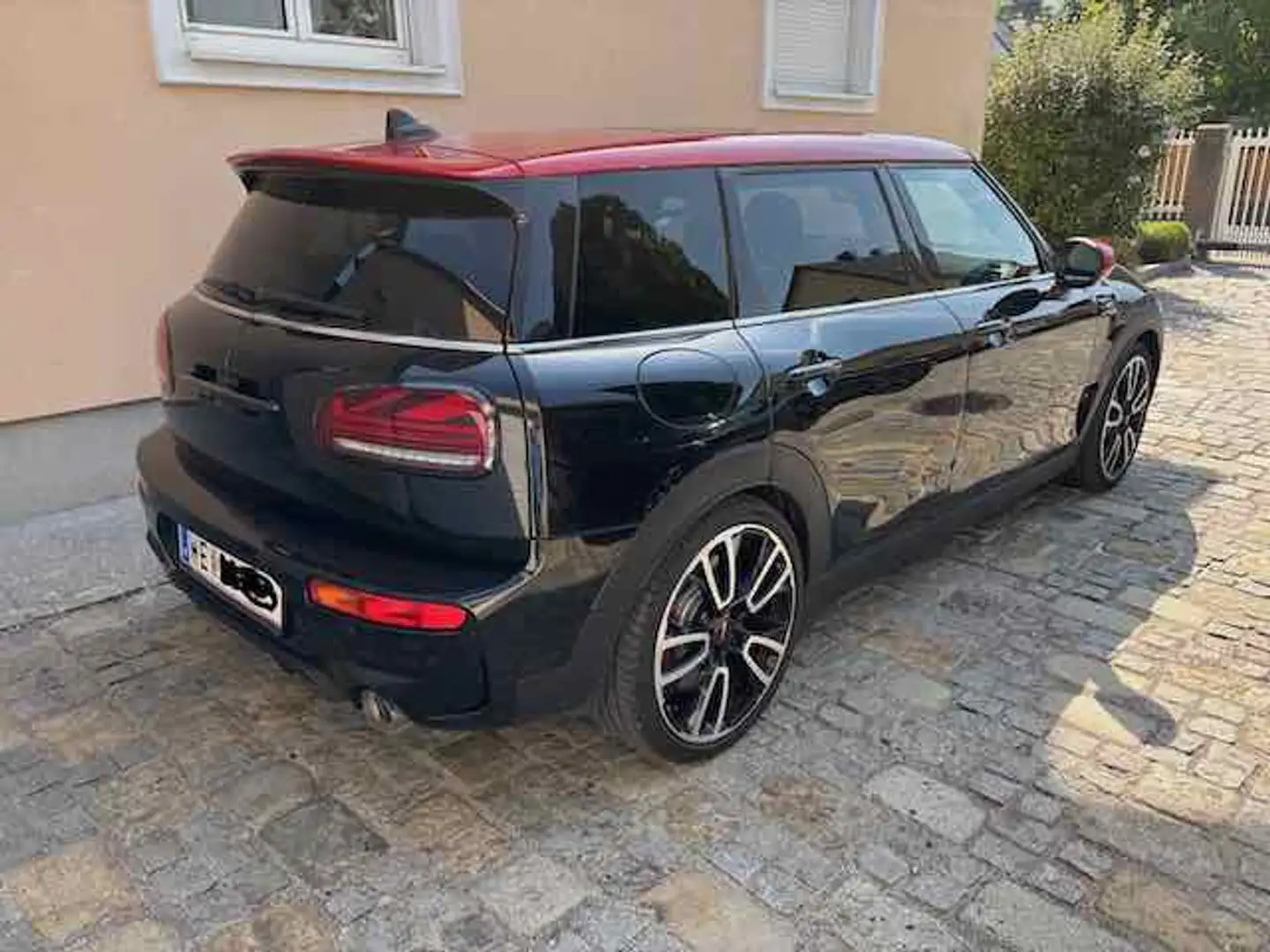 MINI John Cooper Works Clubman MINI Clubman John Cooper Works ALL4 Aut. John Cooper Works Schwarz - 2