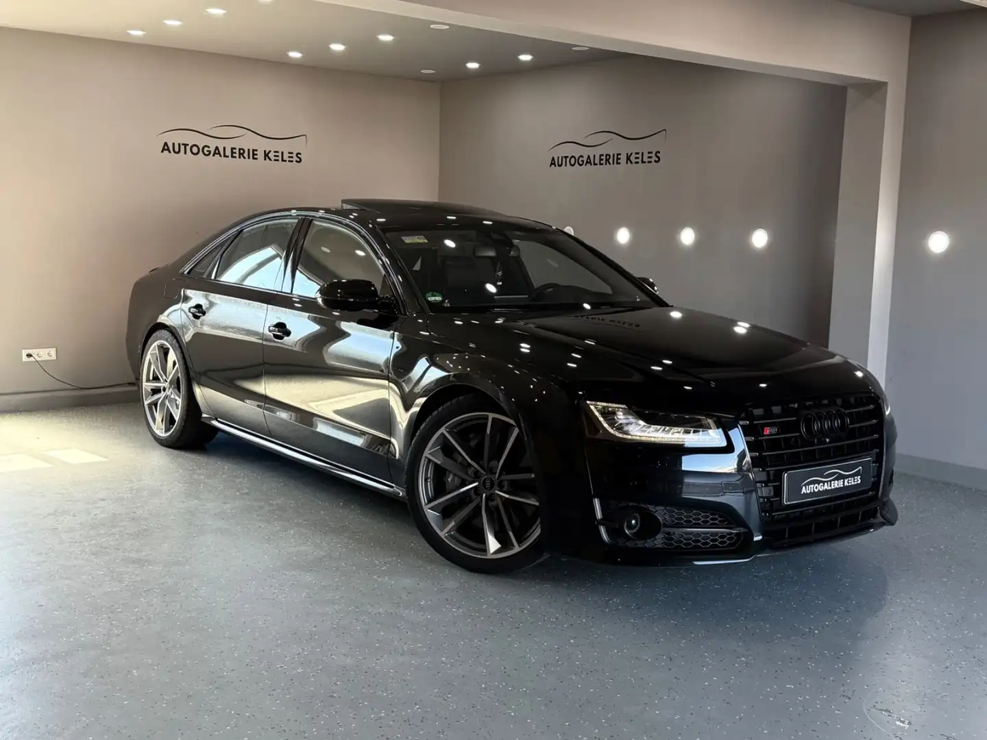 Audi S8 4.0 TFSI quattro plus CARBON*GSD*HUD*ACC*SPUR Nero - 1