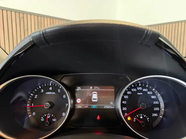 Kia Ceed view 9