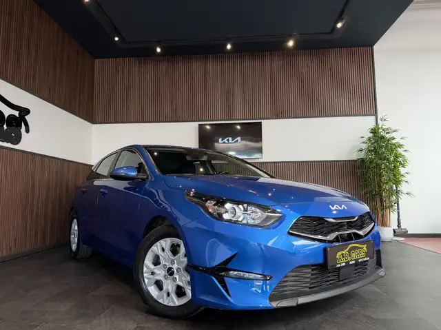Kia Ceed view 3