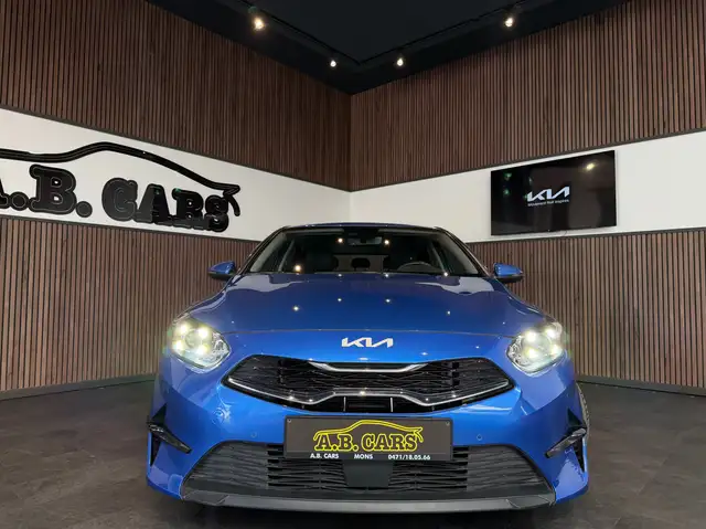 Kia Ceed view 2