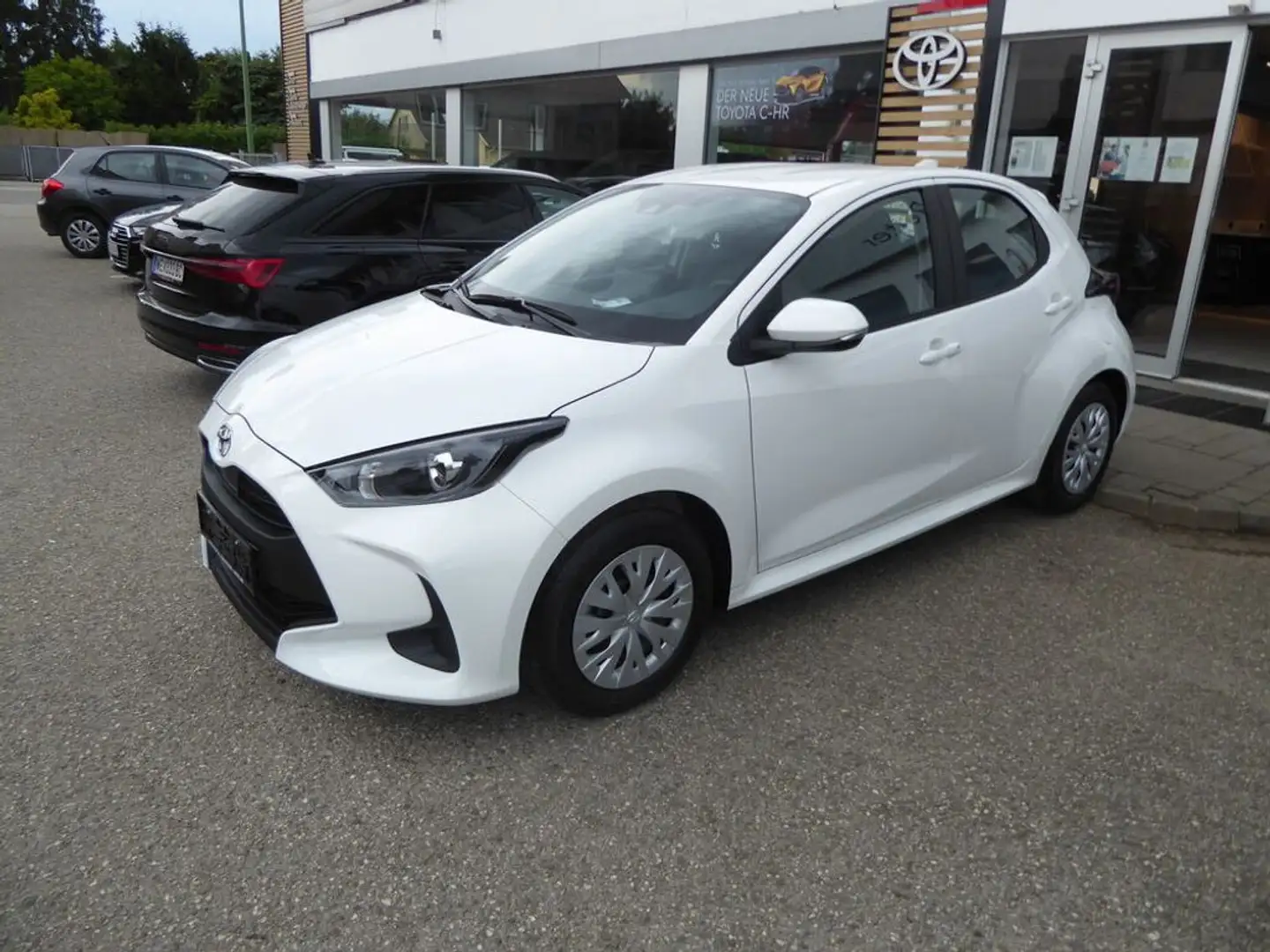 Toyota Yaris 1,5 VVT-i Hybrid City *VERFÜGBAR* Weiß - 2