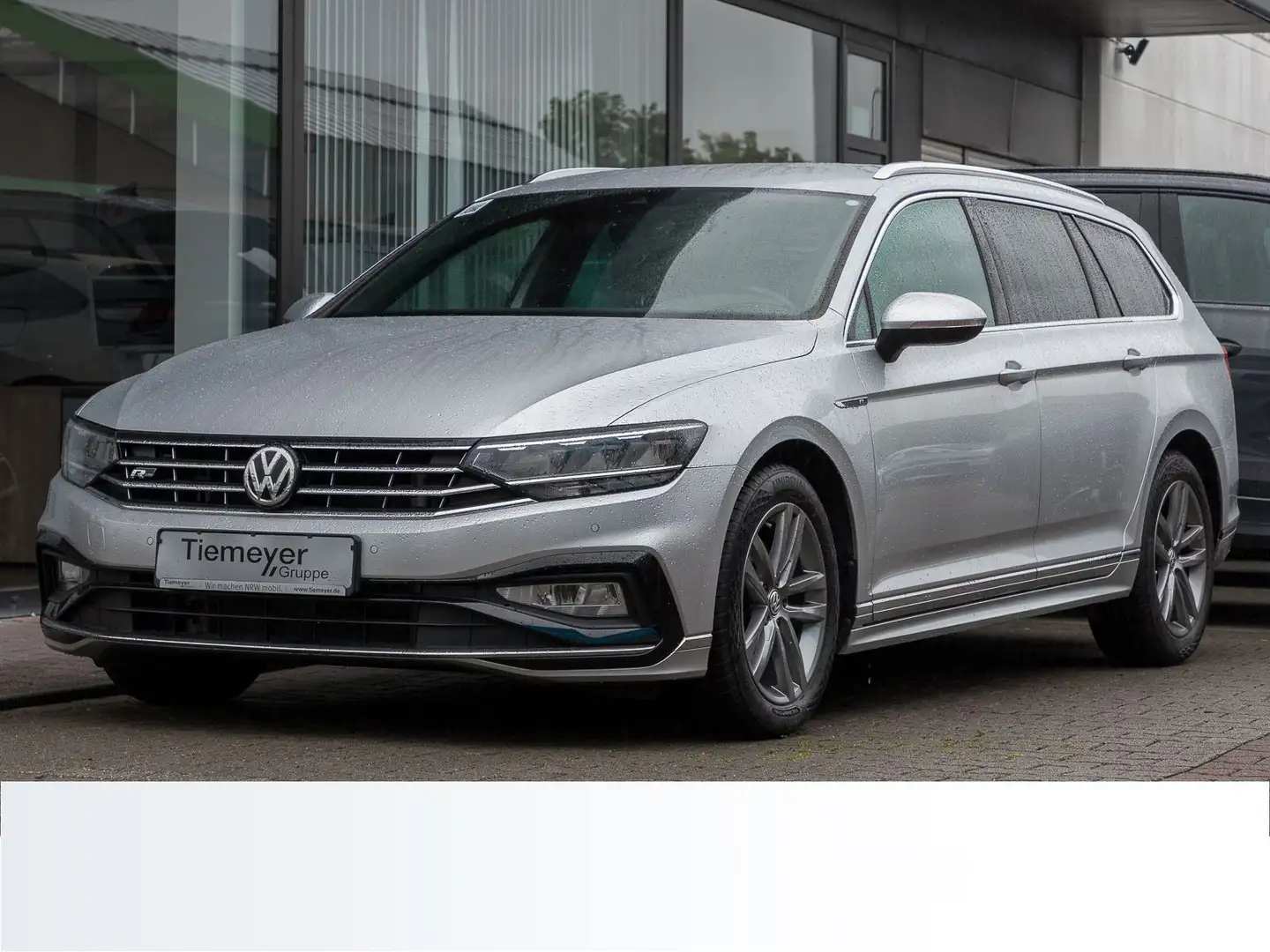 Volkswagen Passat Variant 2.0 TDI DSG R-LINE AHK LEDER NAVI Silber - 2
