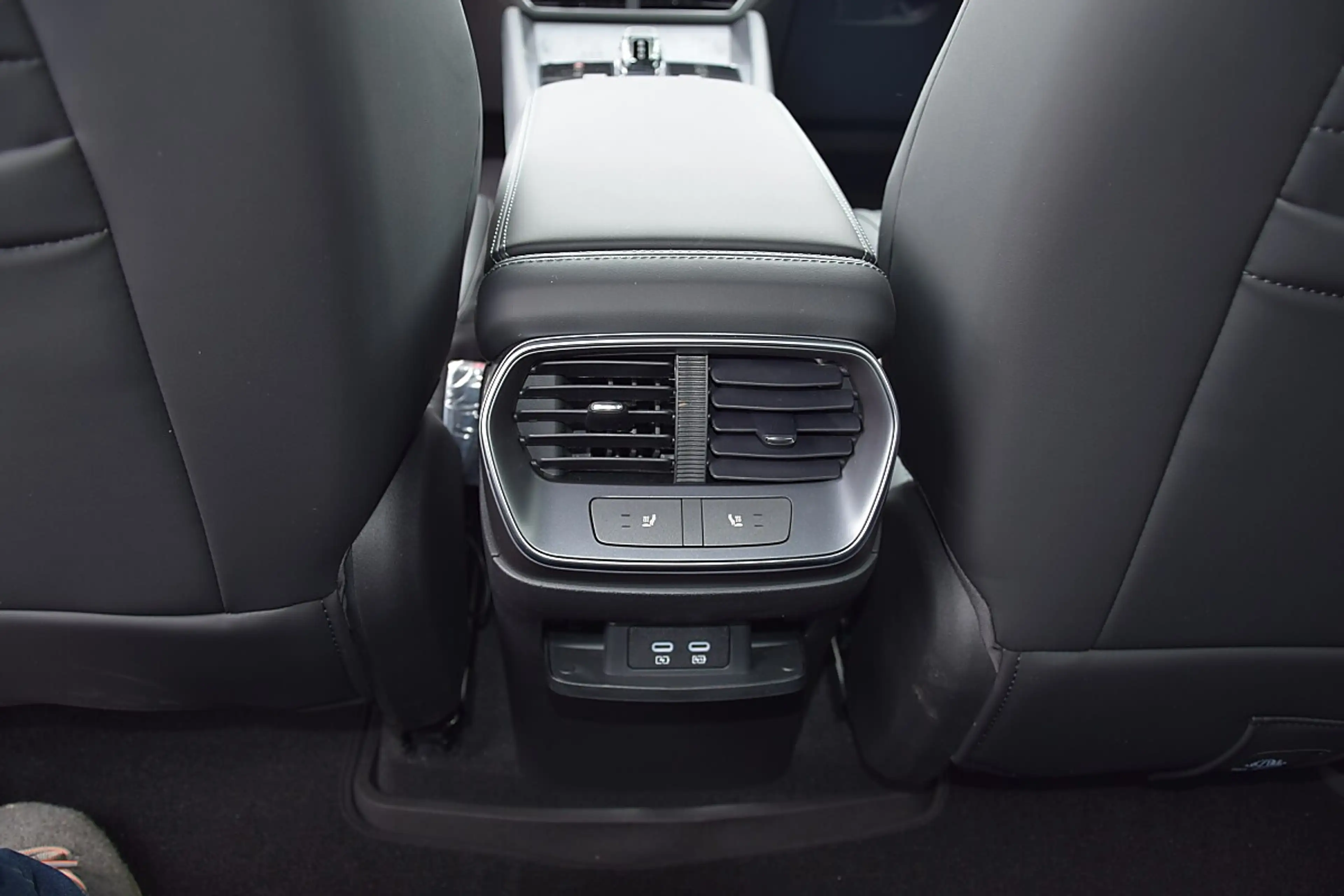 BYD Sealion 7 Excellence Österreich Paket 91.5 kWh AWD **Lage... — photo 11