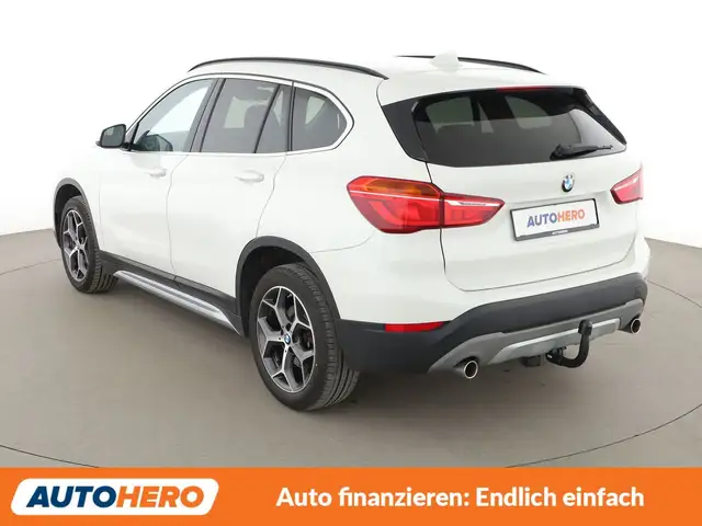 BMW X1 view 4
