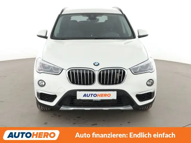 BMW X1 view 9