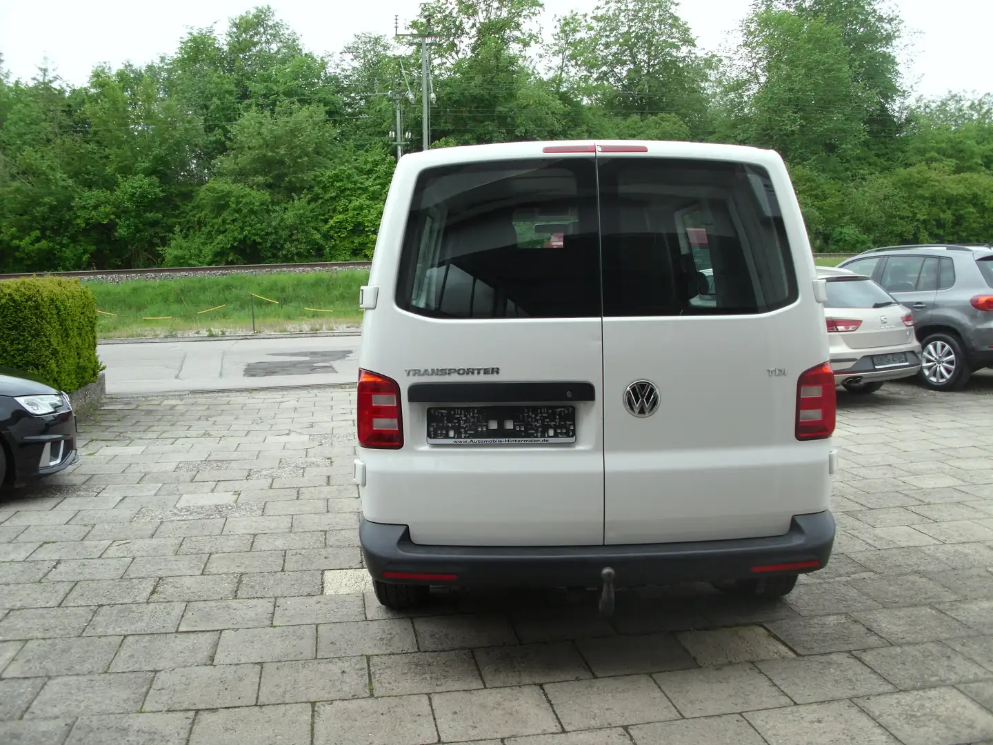 Volkswagen T6 Transporter LR Klima/AHK Weiß - 2