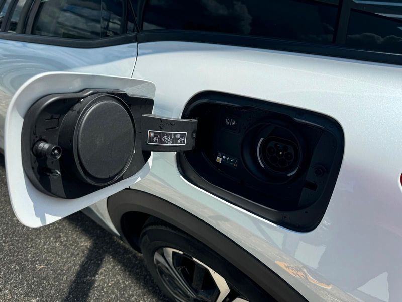Citroen C5 X Shine Pack Hybrid — photo 19