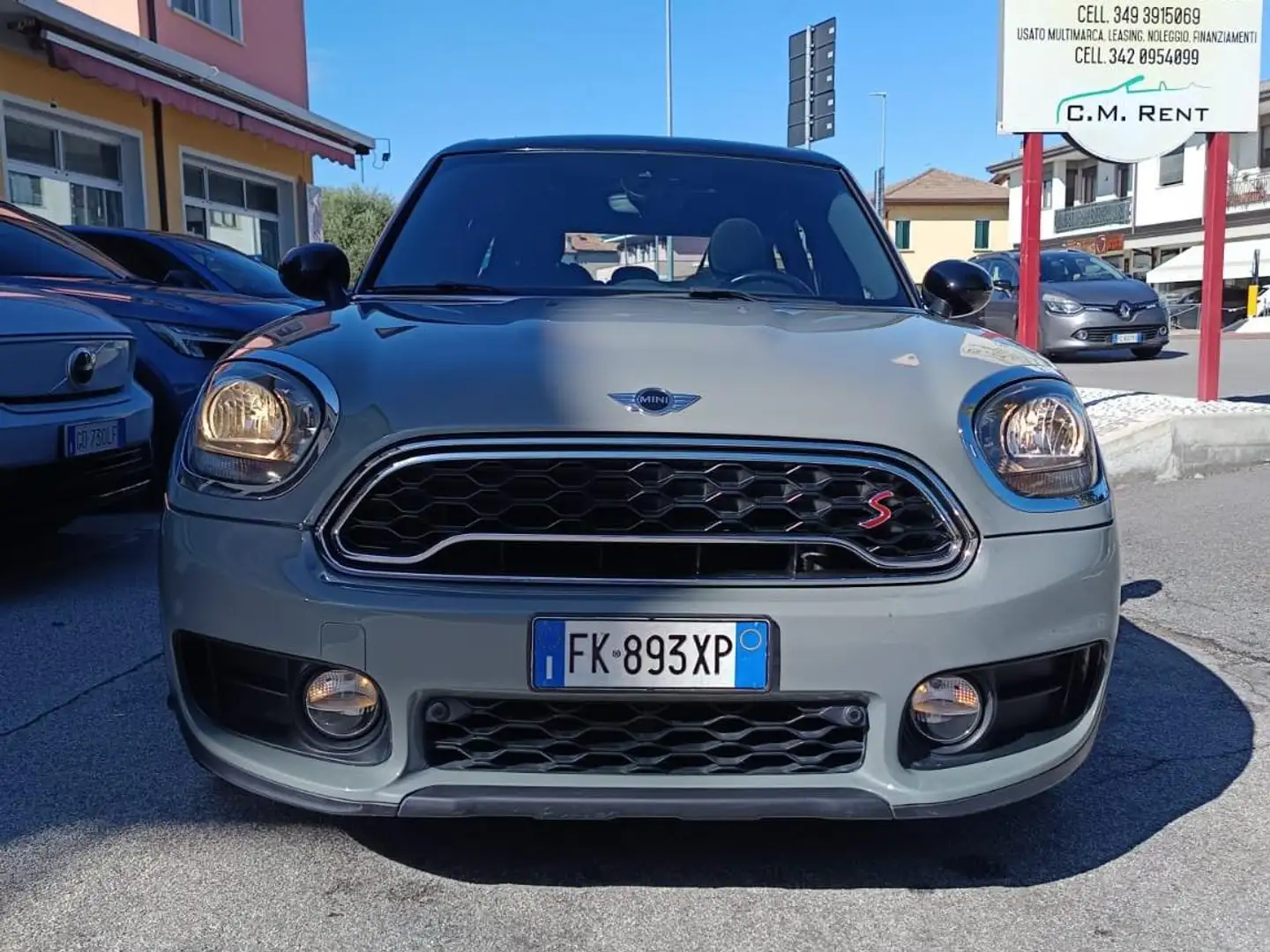 MINI Cooper SD Countryman F60 2017 2.0 auto Grijs - 2