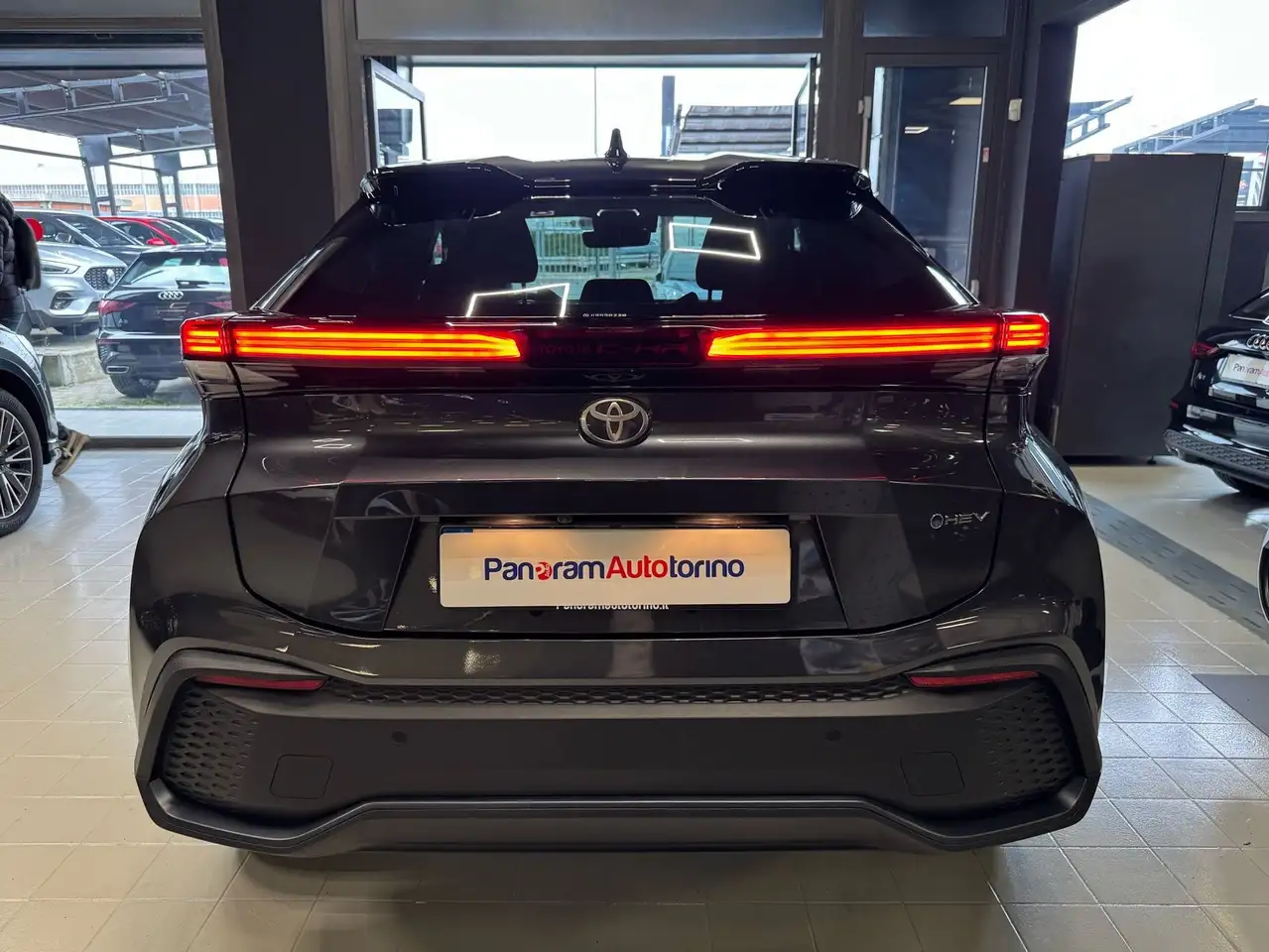 Toyota C-HR 1.8 HV Trend, миниатюра 7
