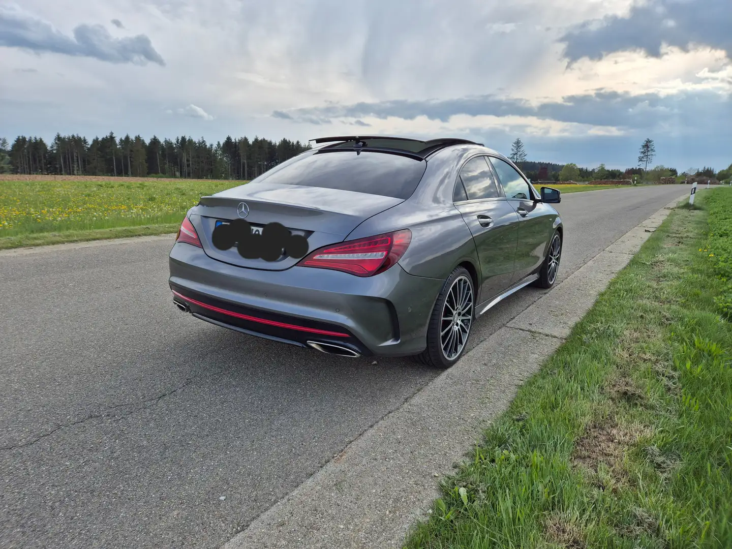 Mercedes-Benz CLA 250 CLA 250 4Matic 7G-DCT Sport Серый - 2